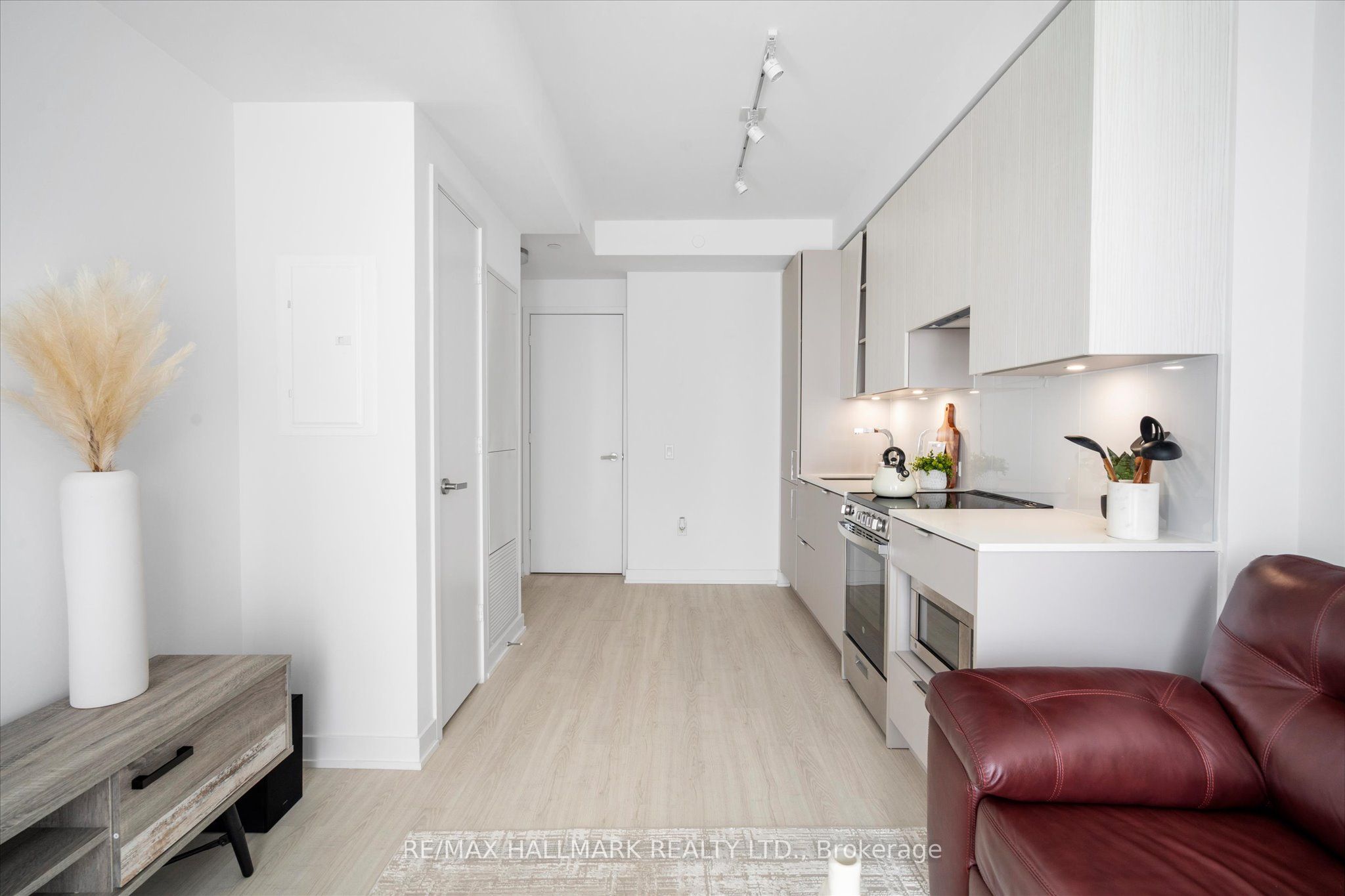 3883 Quartz Road 1405 Property Photo 11