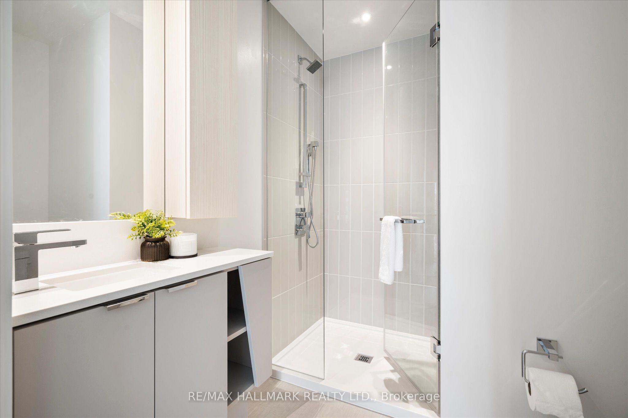 3883 Quartz Road 1405 Property Photo 28