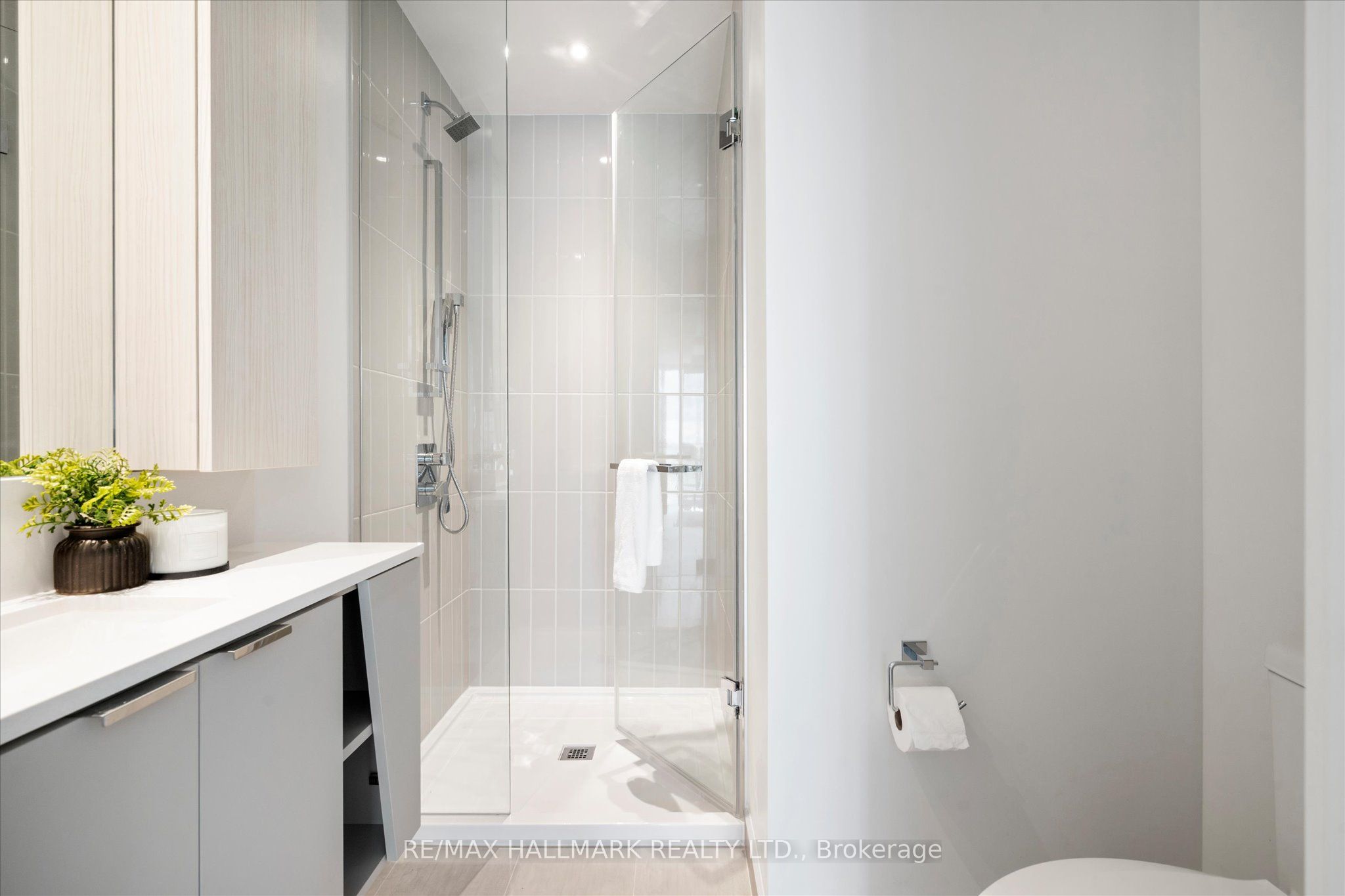 3883 Quartz Road 1405 Property Photo 29