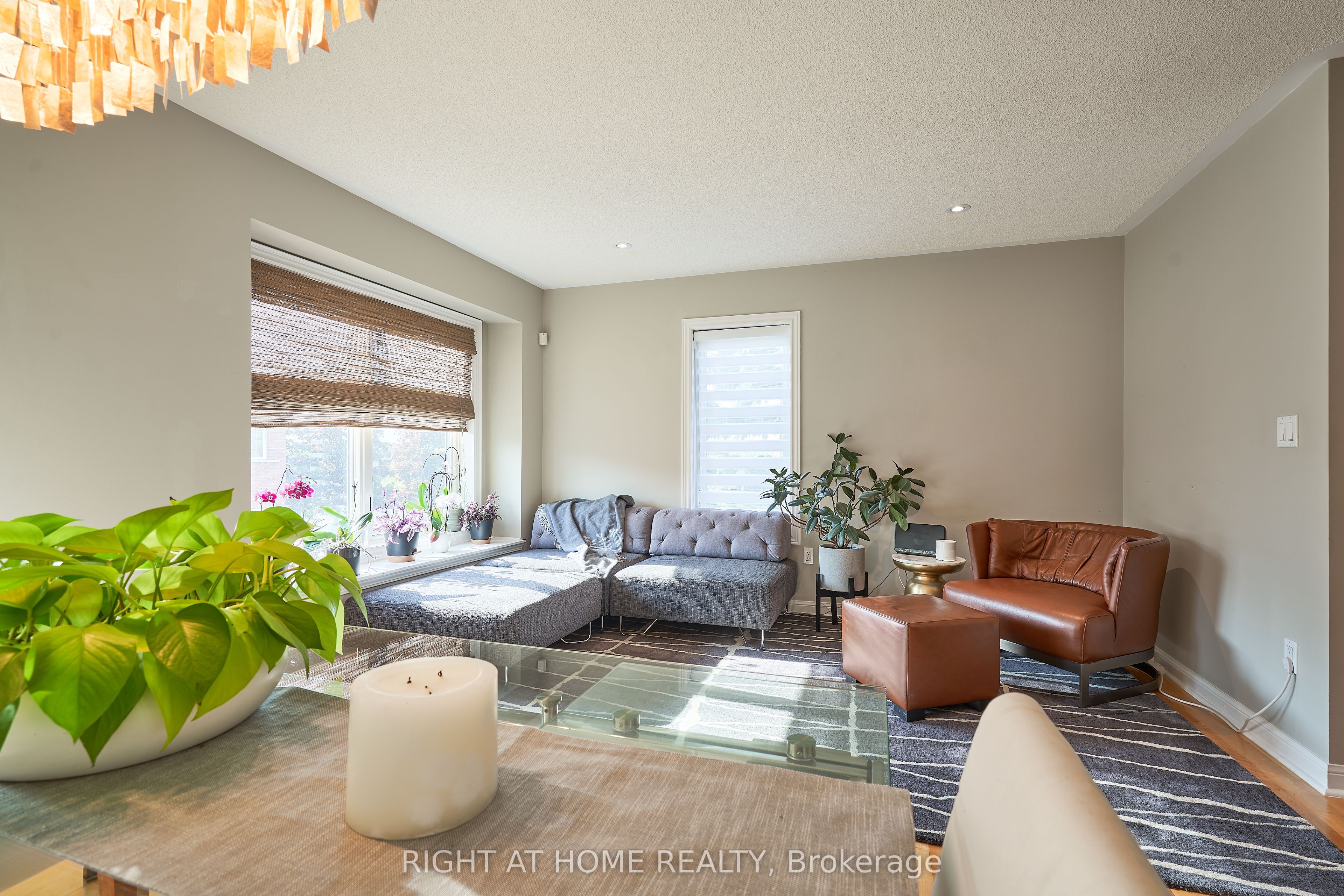 271 Richvale Drive S 24 Property Photo 7