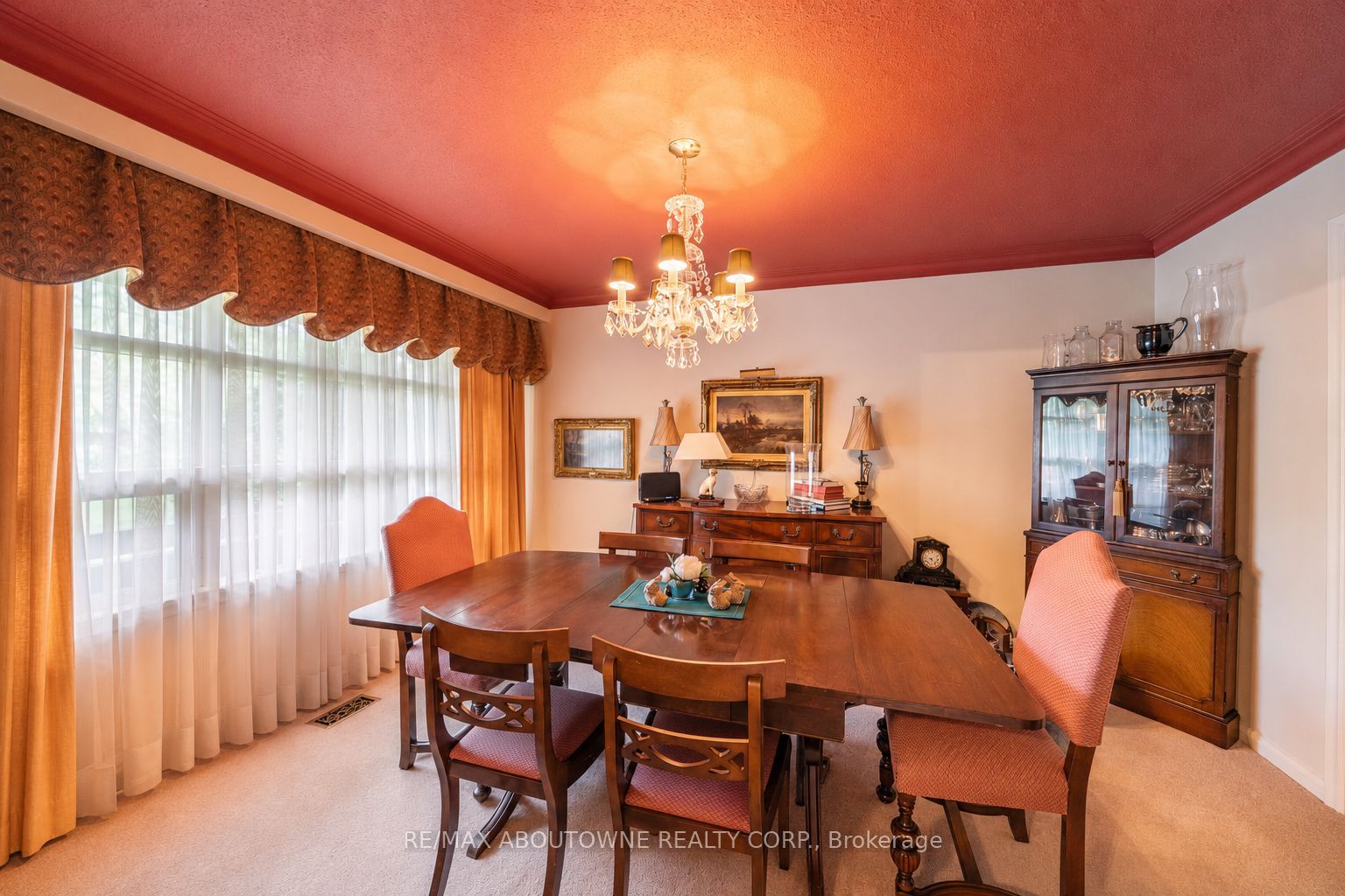142 Abbey Court Property Photo 26
