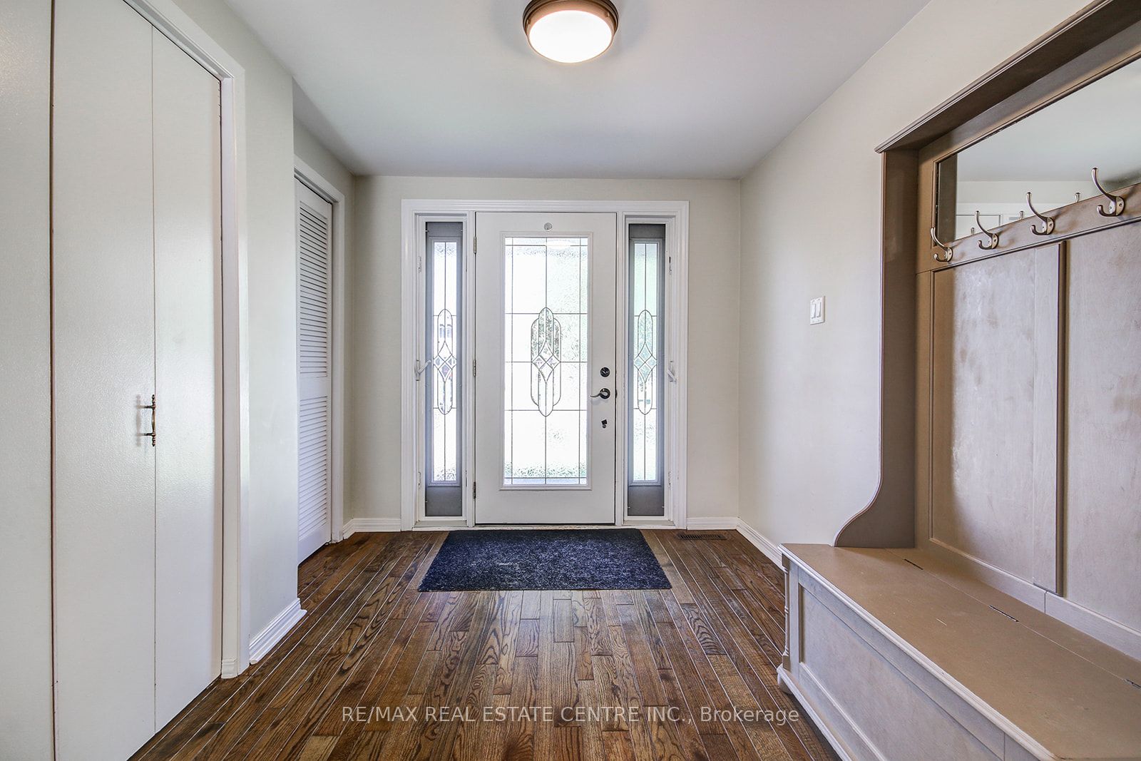 200 Delrex Boulevard Property Photo 5