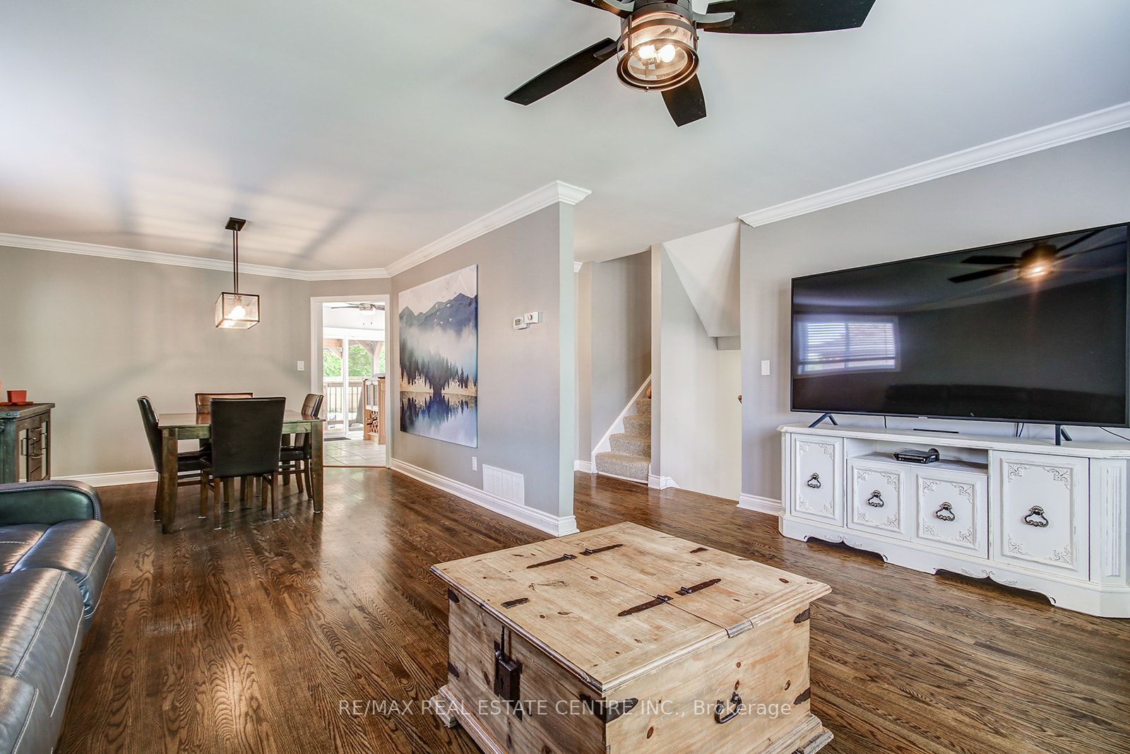 200 Delrex Boulevard Property Photo 9