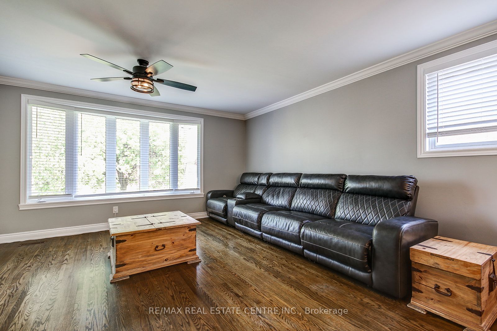 200 Delrex Boulevard Property Photo 11