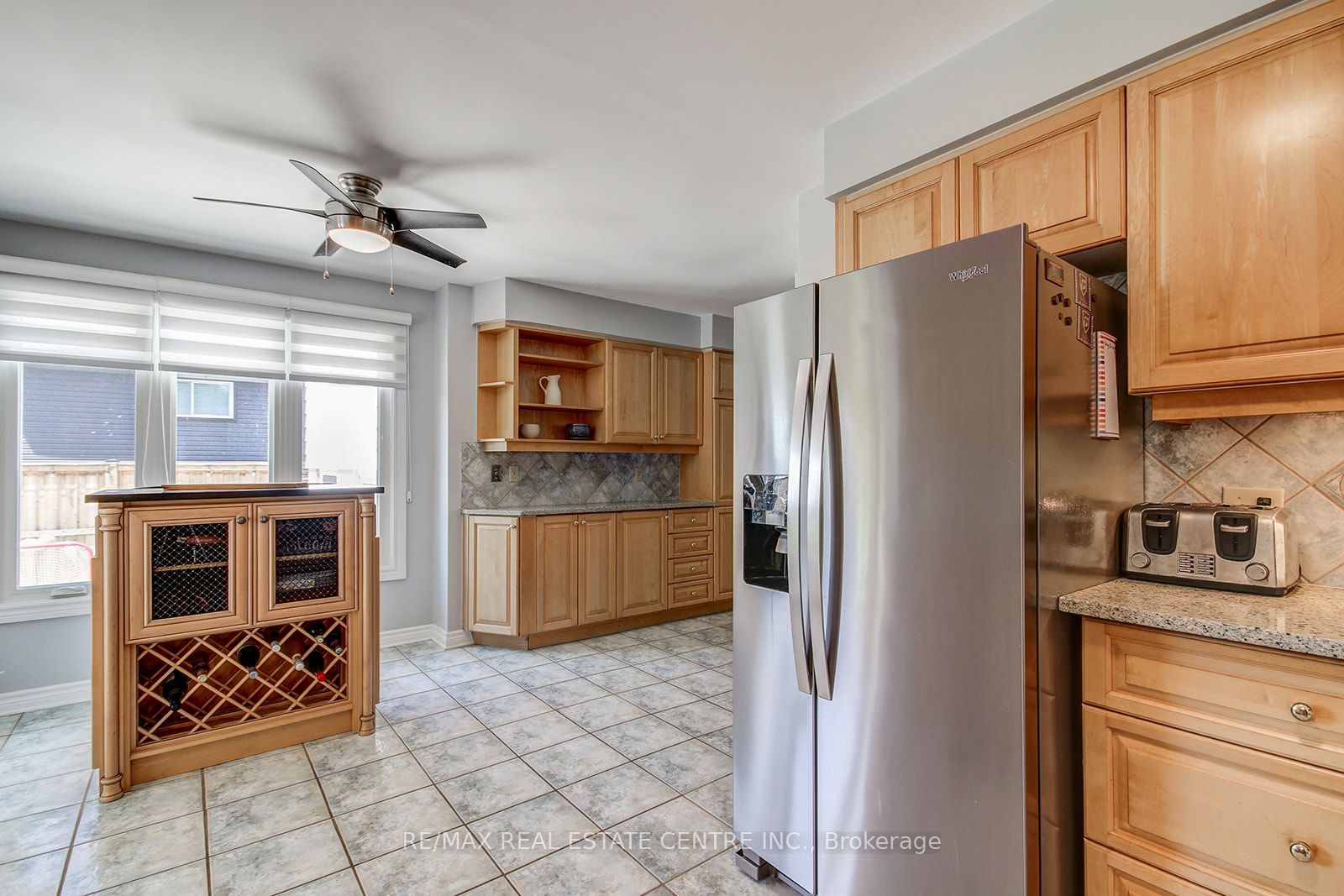 200 Delrex Boulevard Property Photo 12