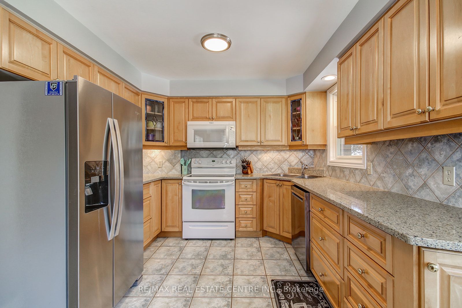 200 Delrex Boulevard Property Photo 13