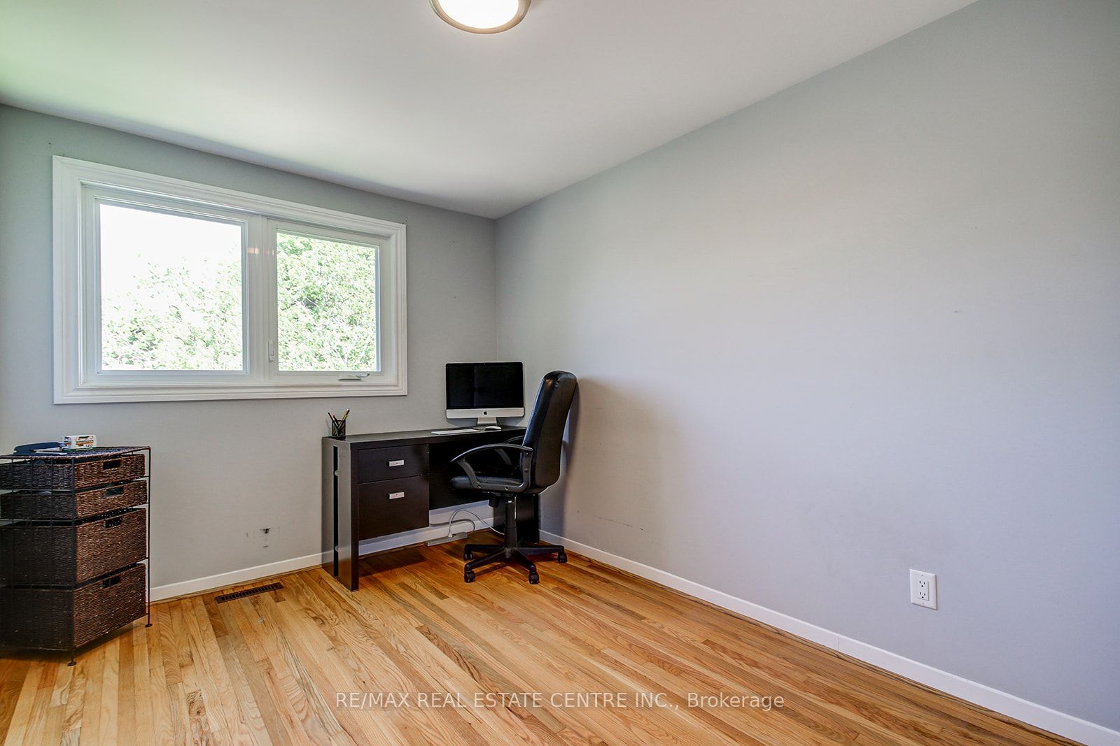 200 Delrex Boulevard Property Photo 17