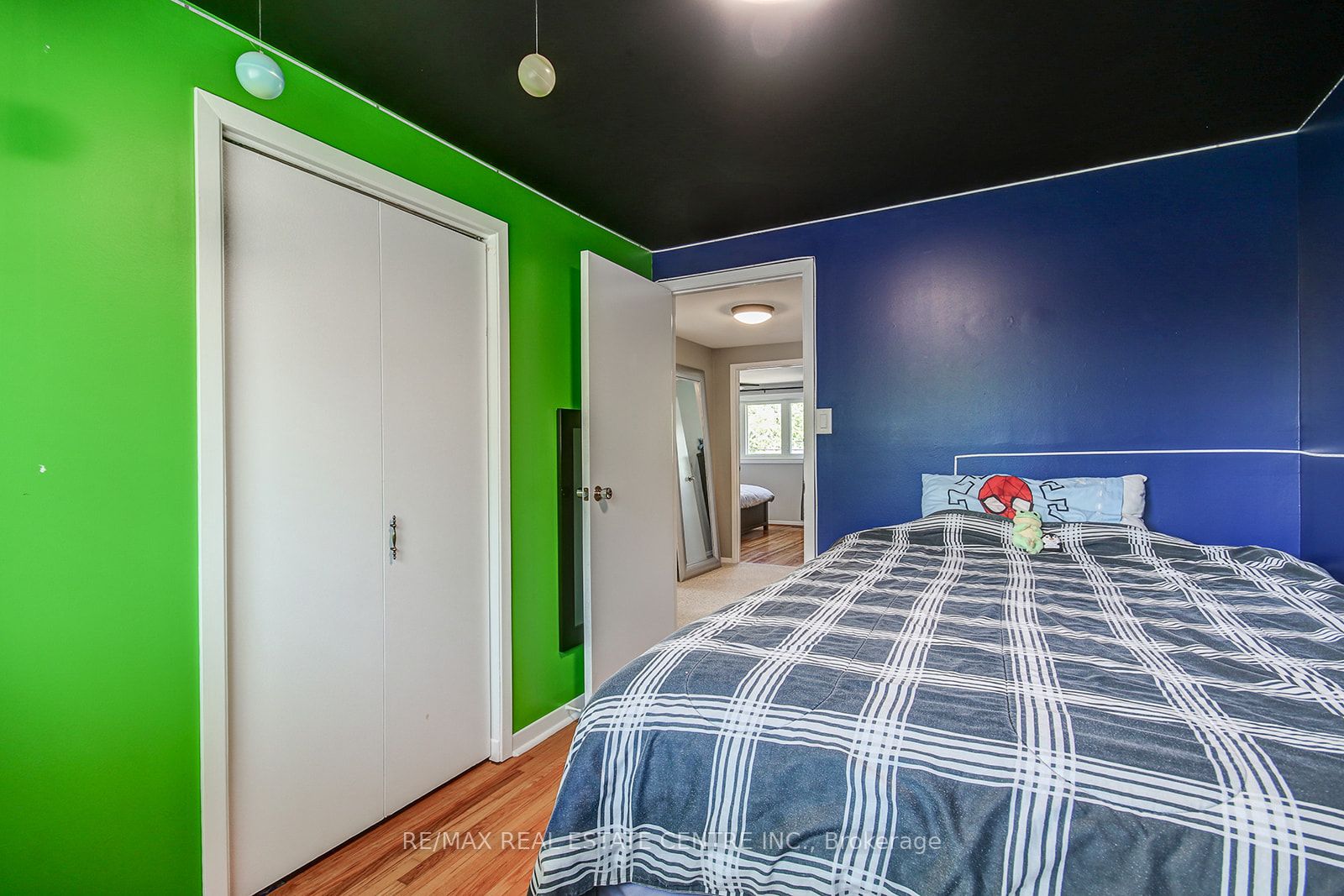 200 Delrex Boulevard Property Photo 21