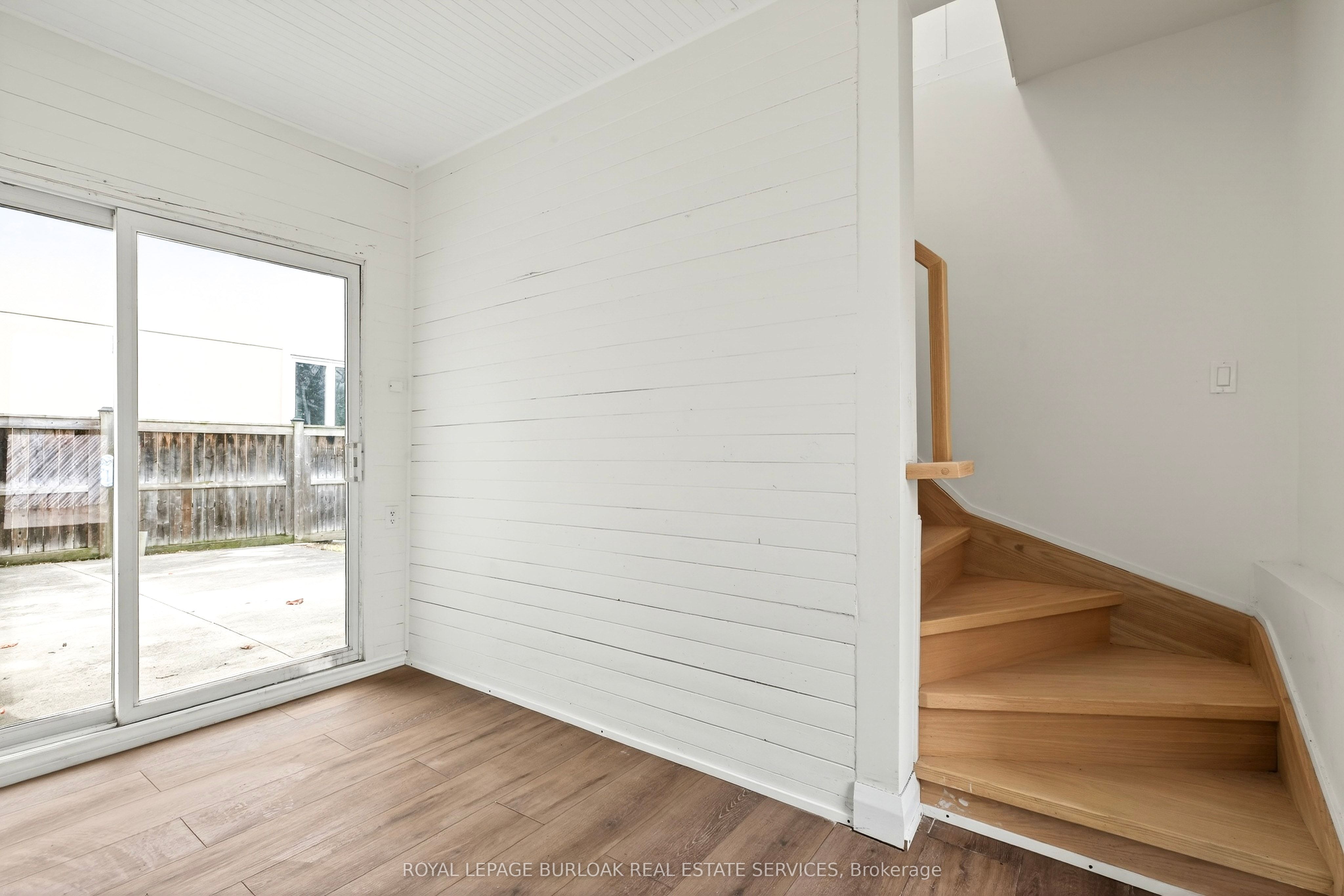 1012 North Shore Boulevard E Property Photo 21