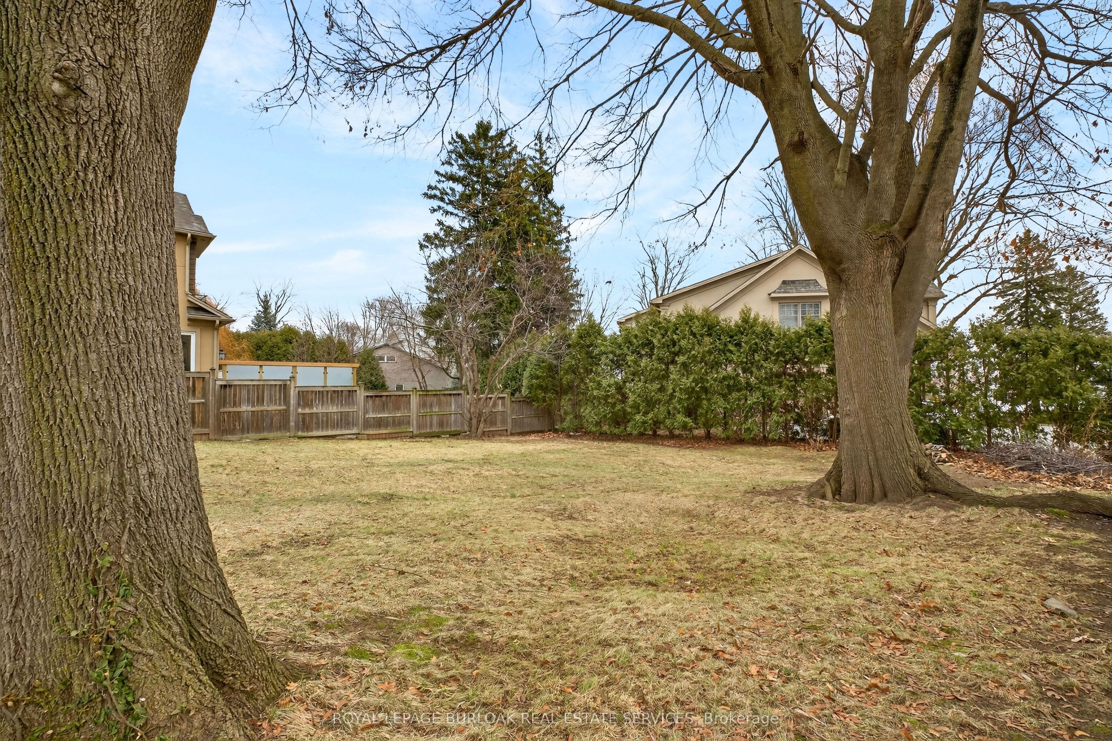 1012 North Shore Boulevard E Property Photo 43