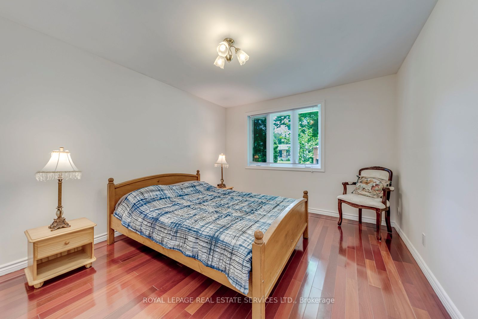 1607 Ewald Road Property Photo 16