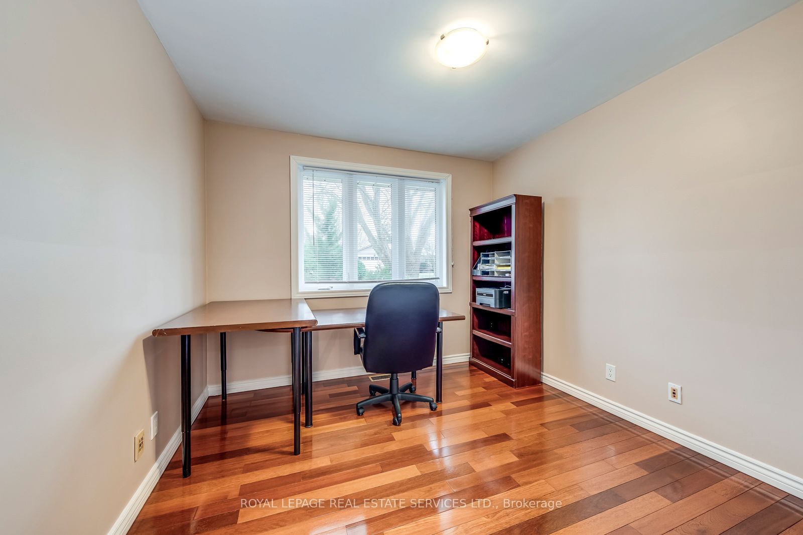 1607 Ewald Road Property Photo 17