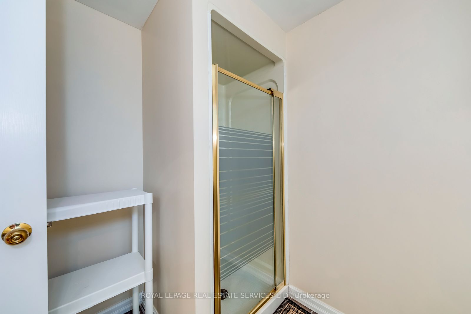 1607 Ewald Road Property Photo 31