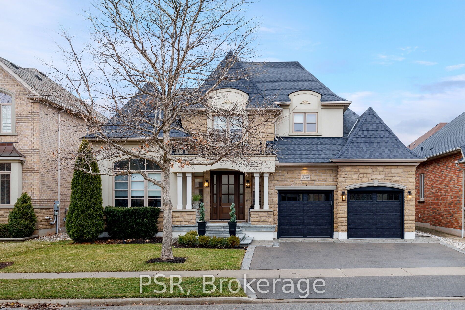 2040 Bingley Crescent Property Photo 2