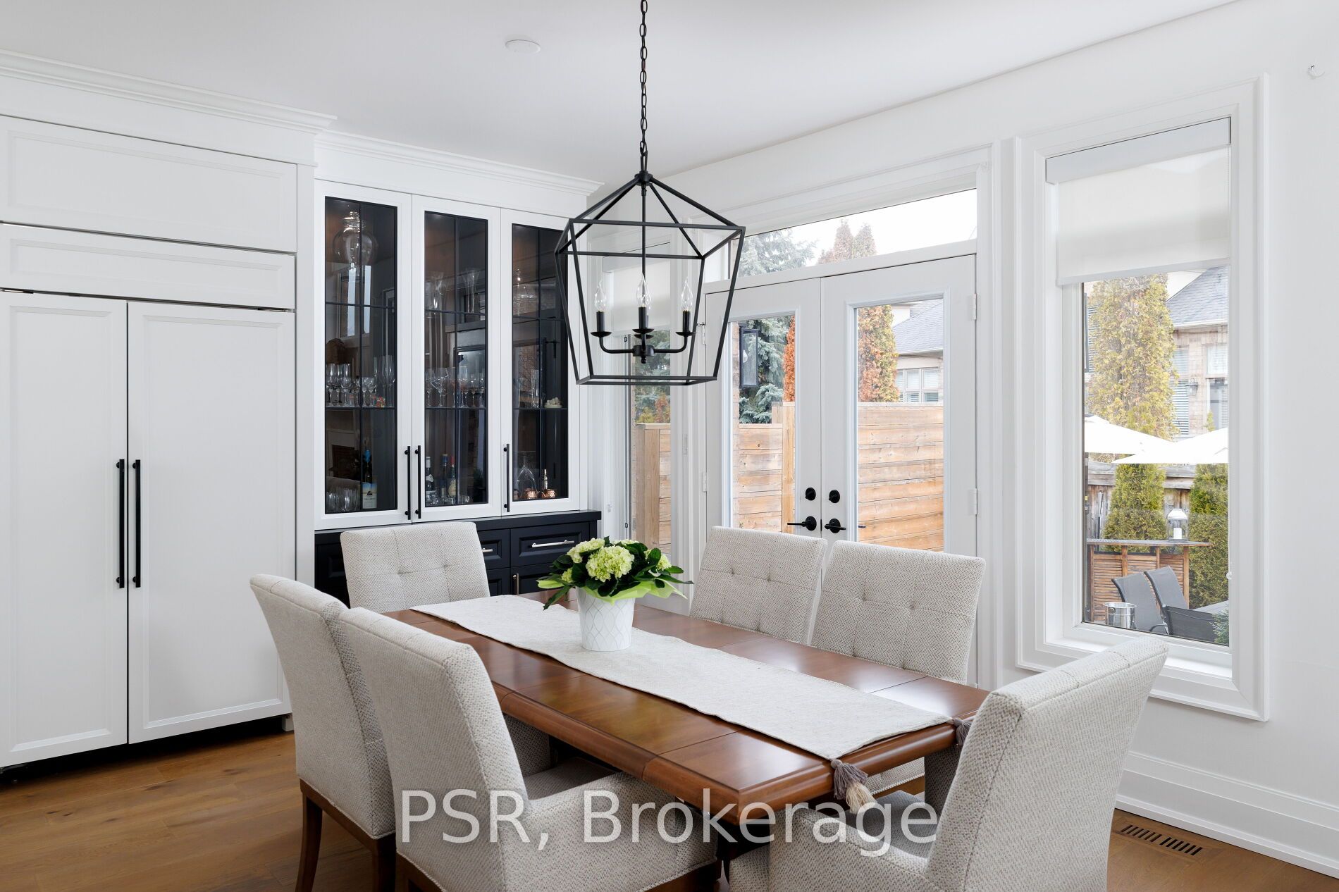 2040 Bingley Crescent Property Photo 12
