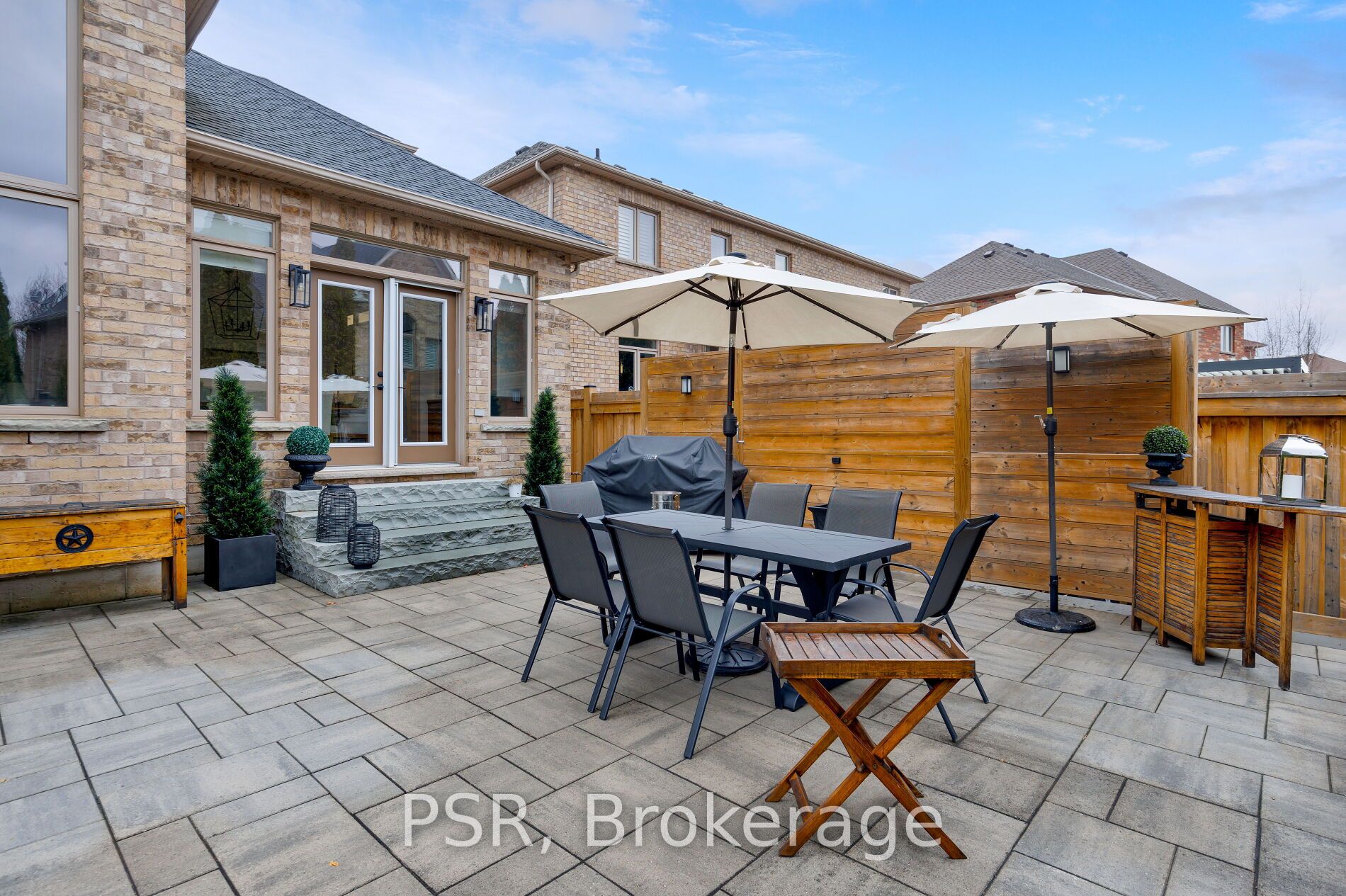 2040 Bingley Crescent Property Photo 14