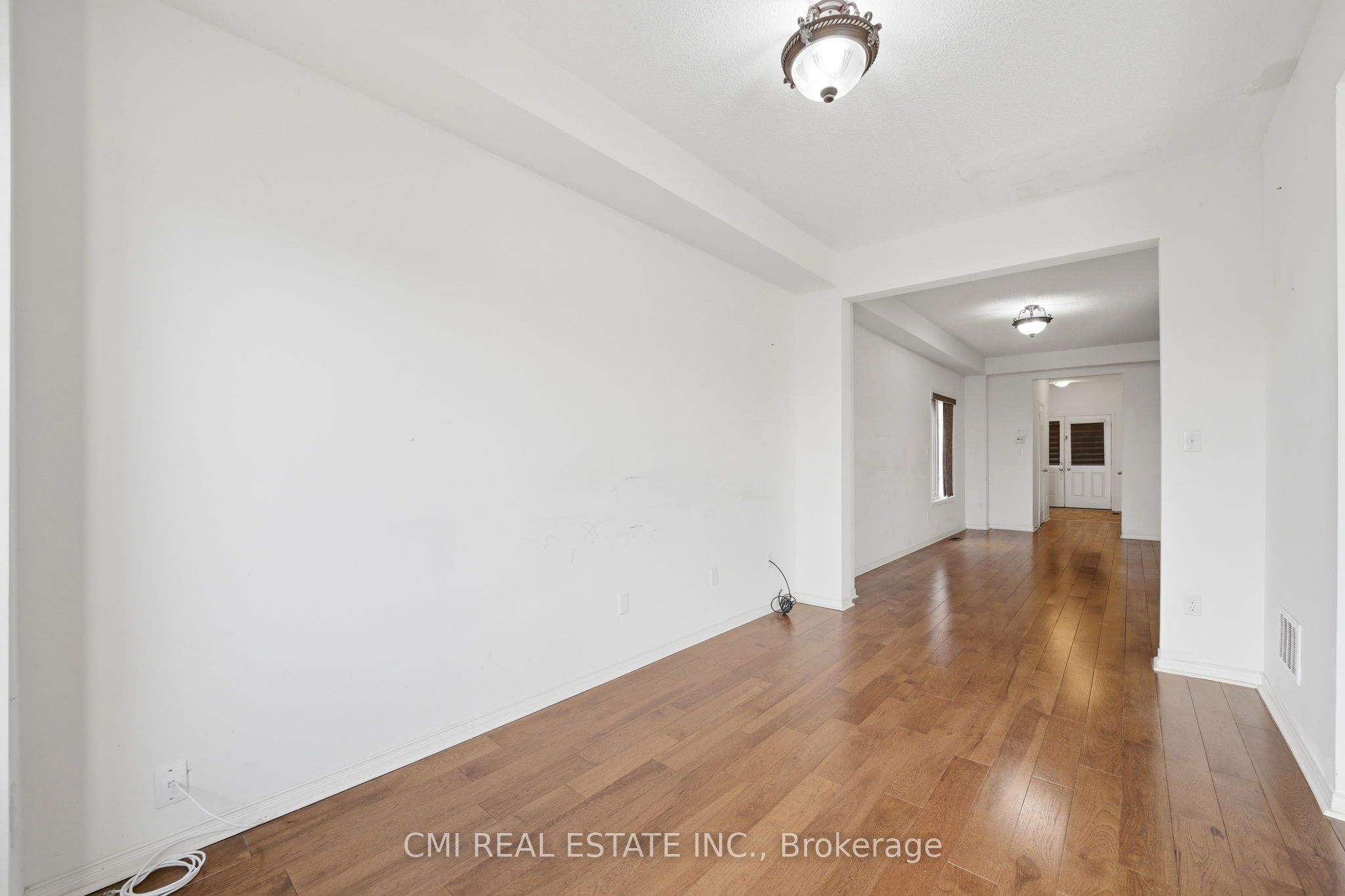 14 Gulfbrook Circle Property Photo 6
