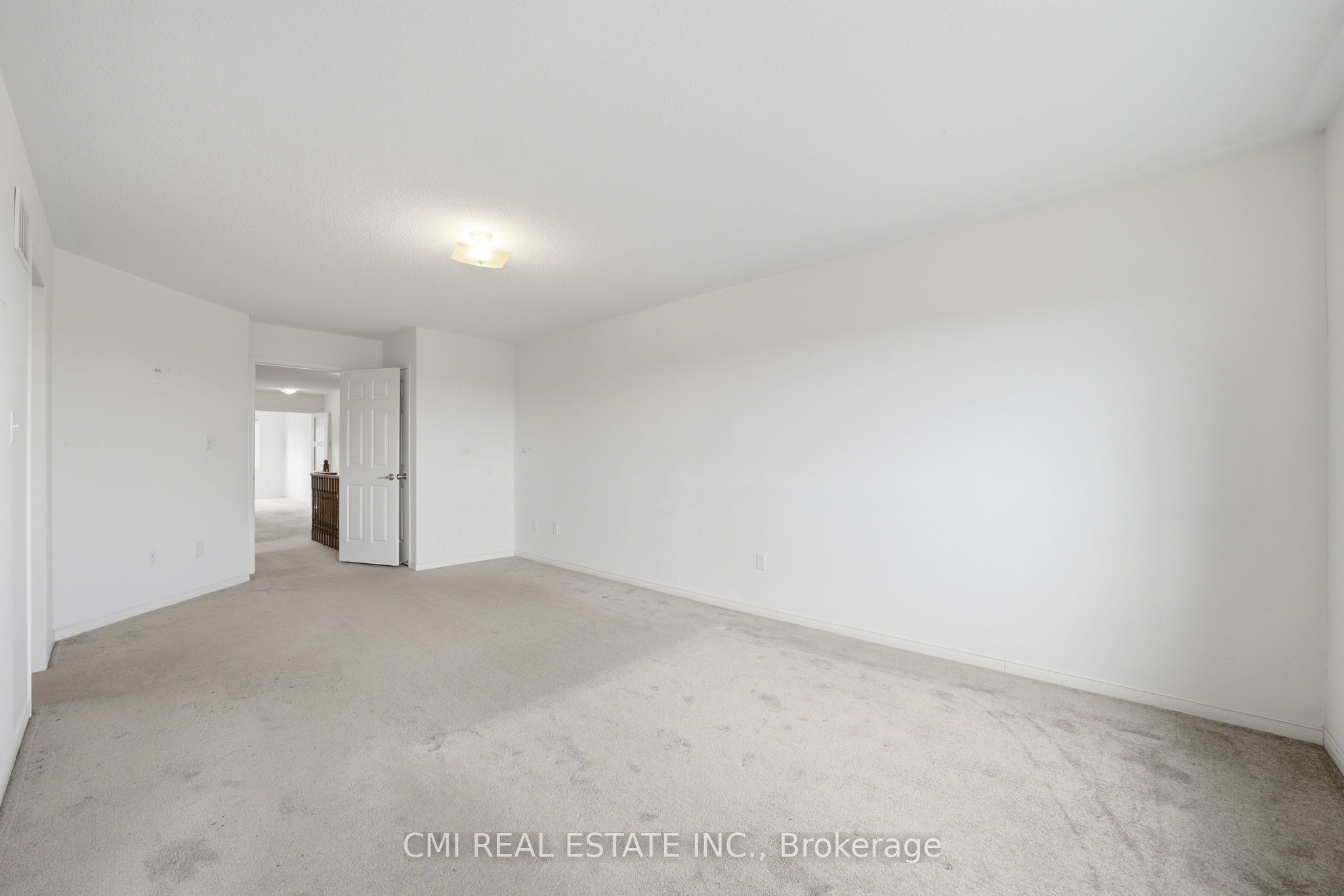 14 Gulfbrook Circle Property Photo 19