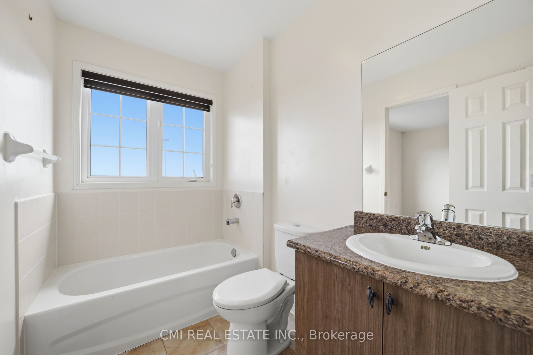 14 Gulfbrook Circle Property Photo 29