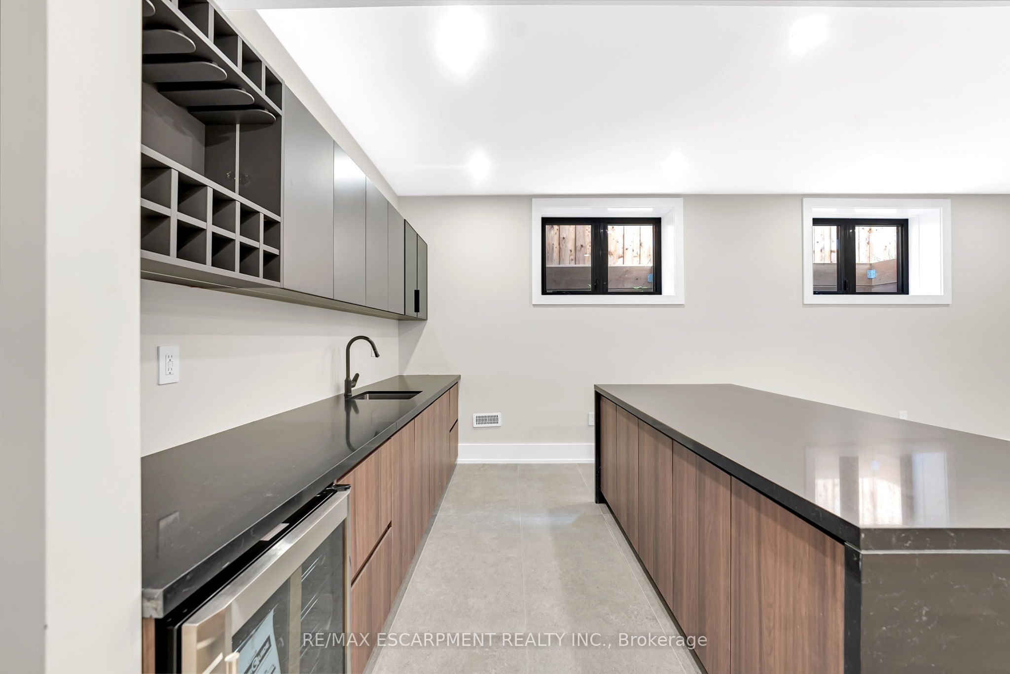 369 Wade Street Property Photo 35