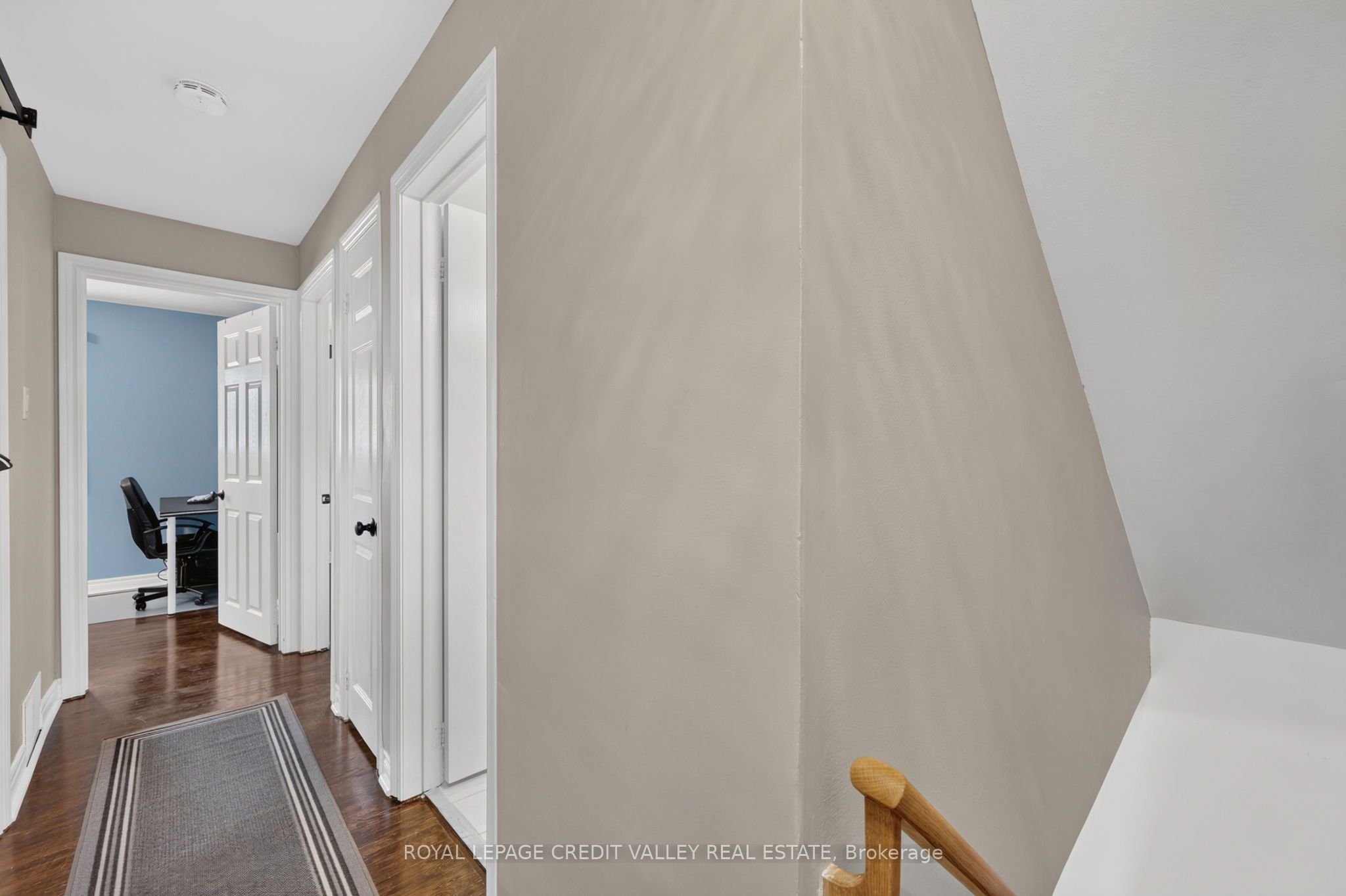184 Town House Crescent 184 Property Photo 25
