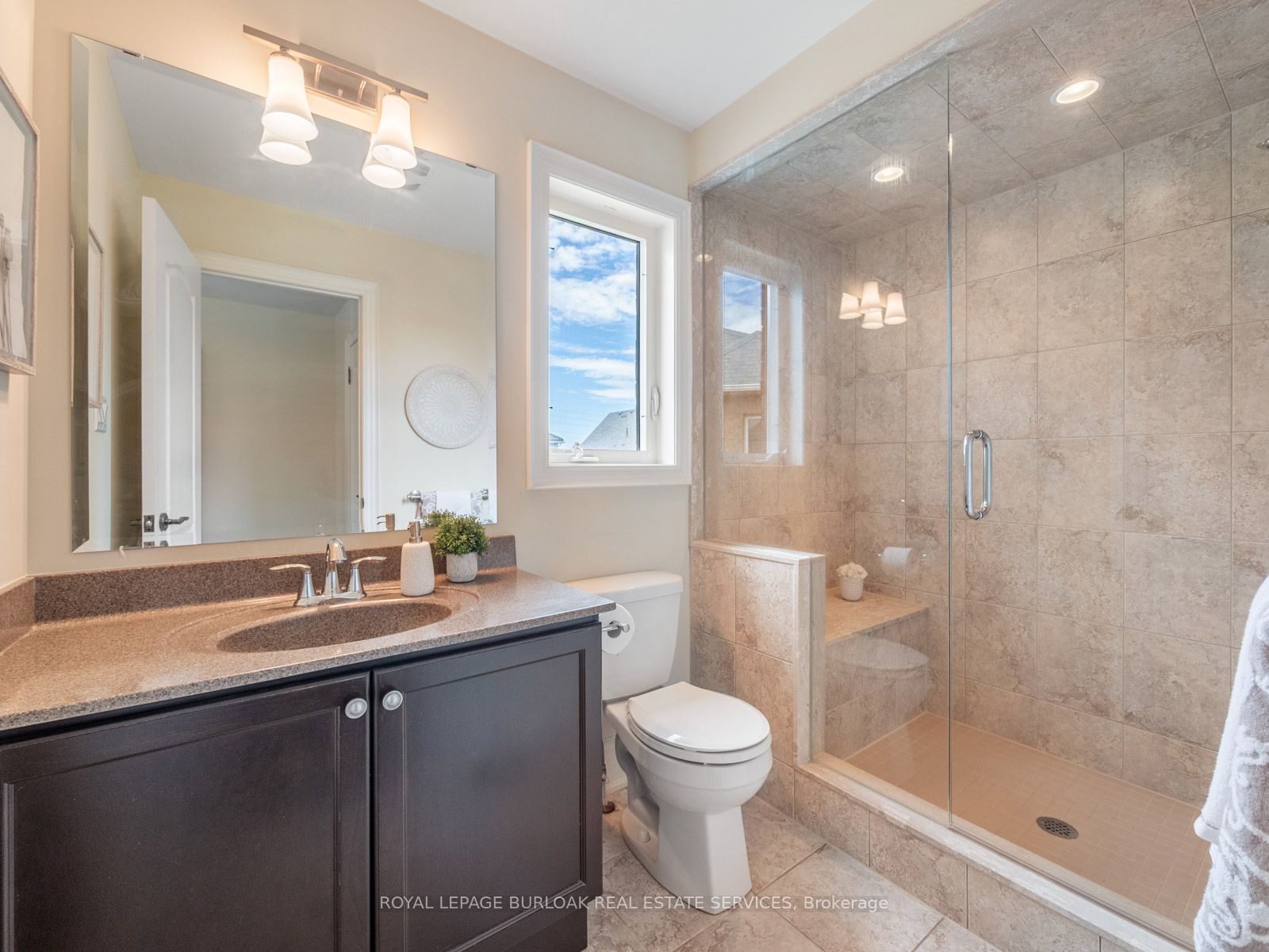 655 Kozel Court Property Photo 26