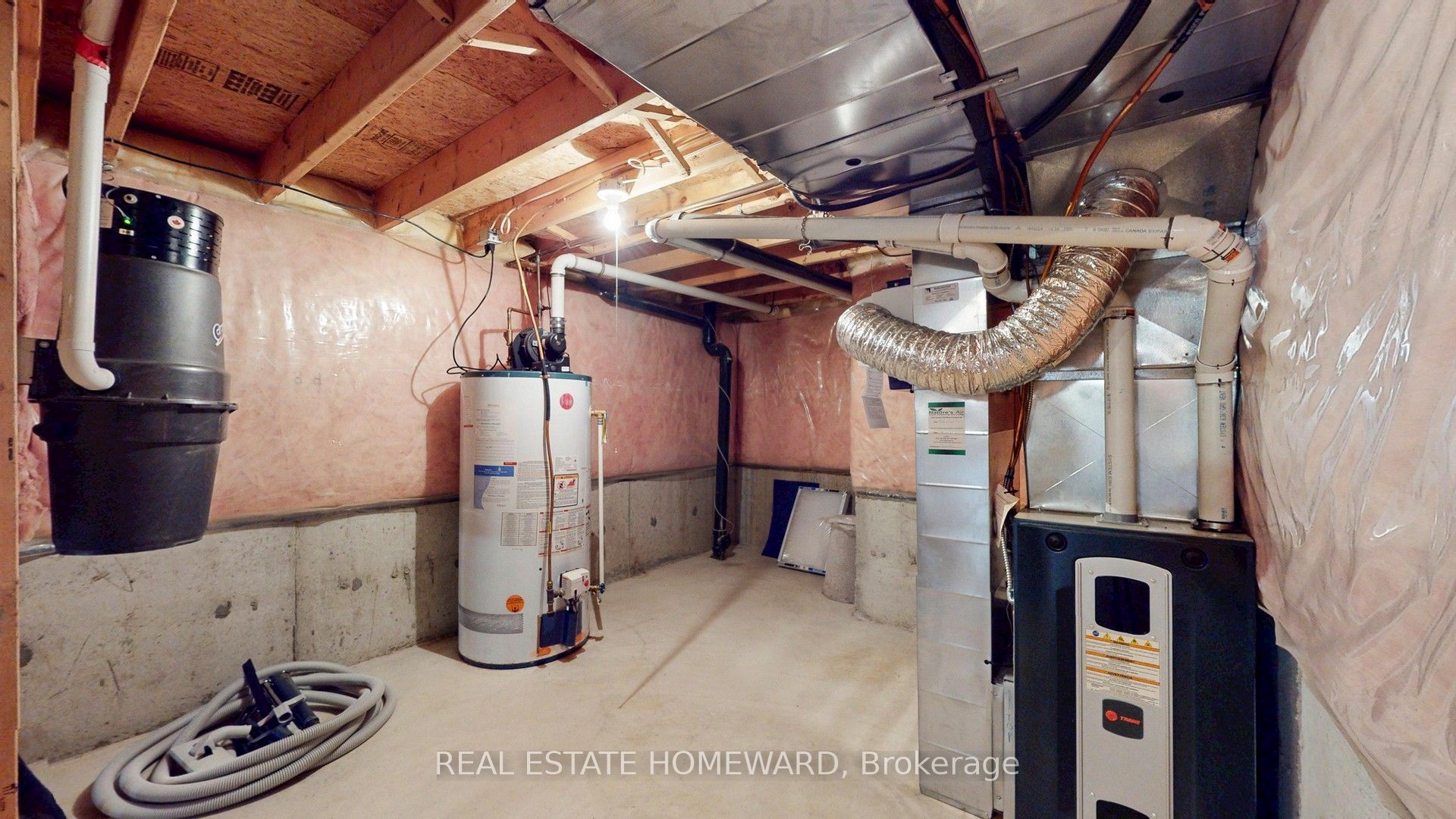 476 Walker's Line 3 Property Photo 17