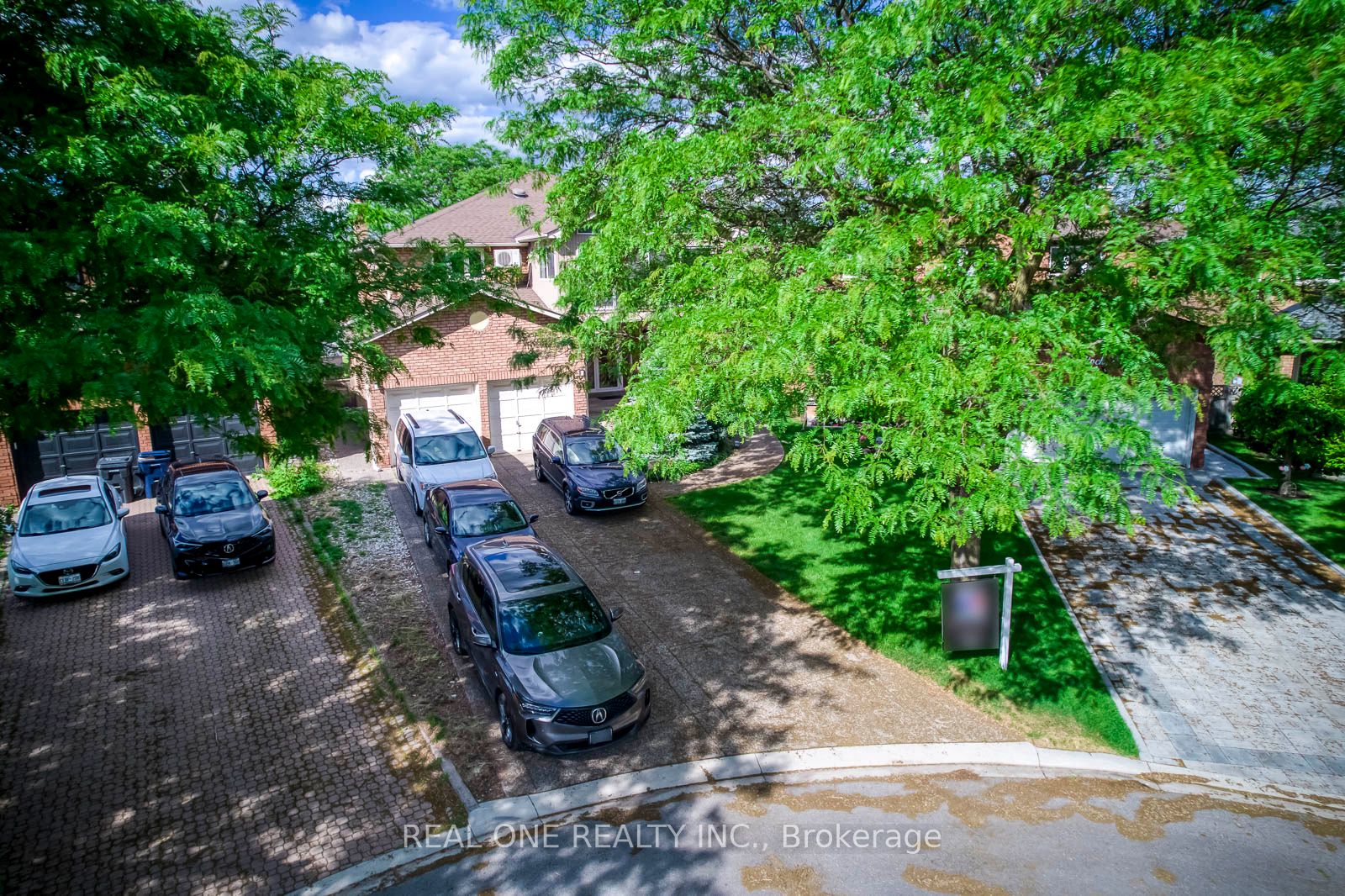 71 Stock Avenue Property Photo 4