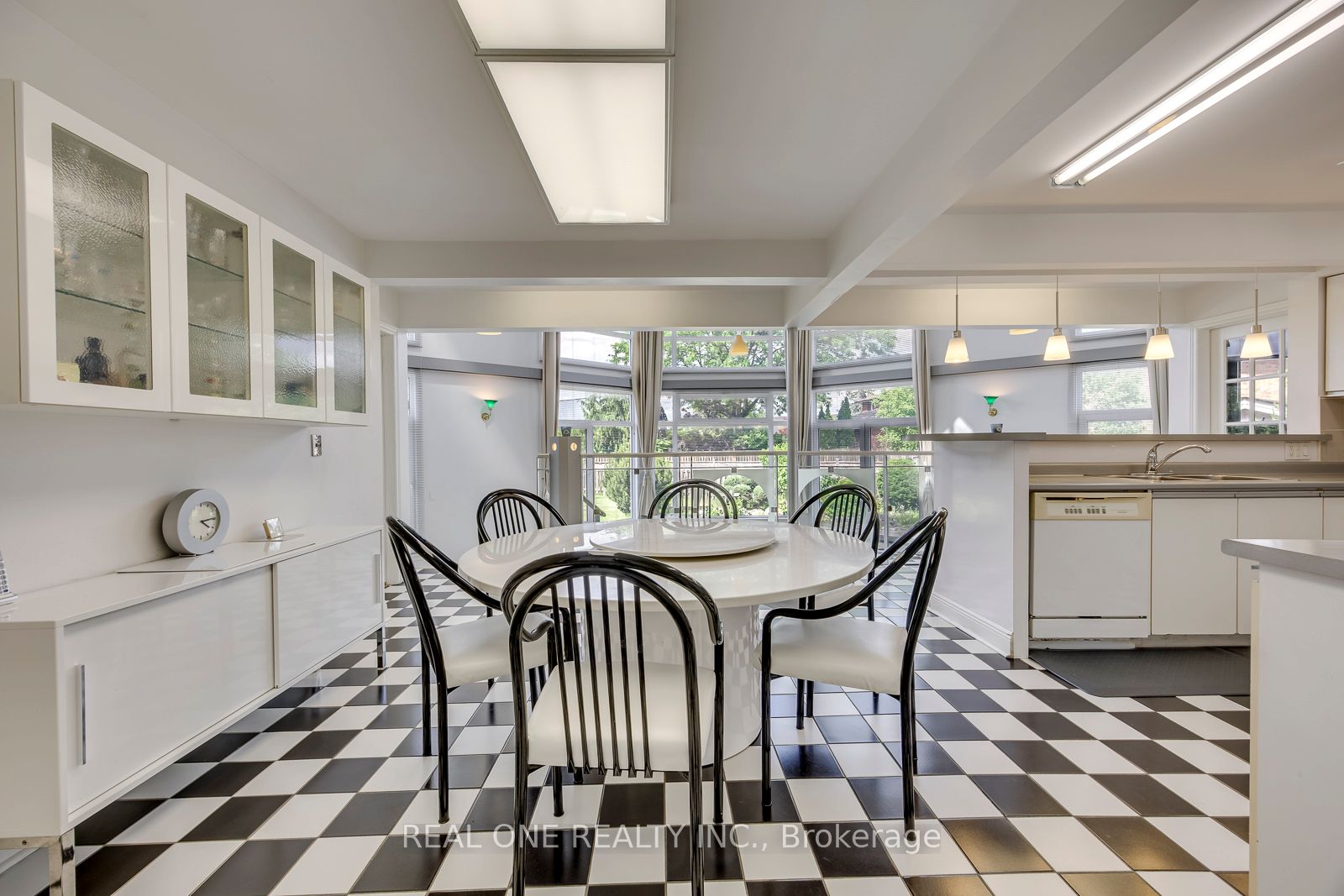 71 Stock Avenue Property Photo 11