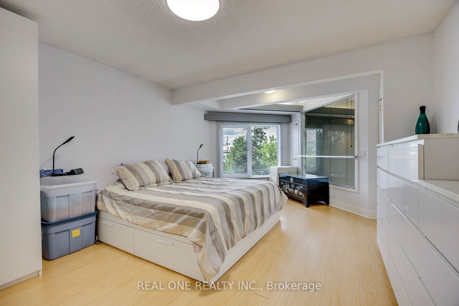 71 Stock Avenue Property Photo 28