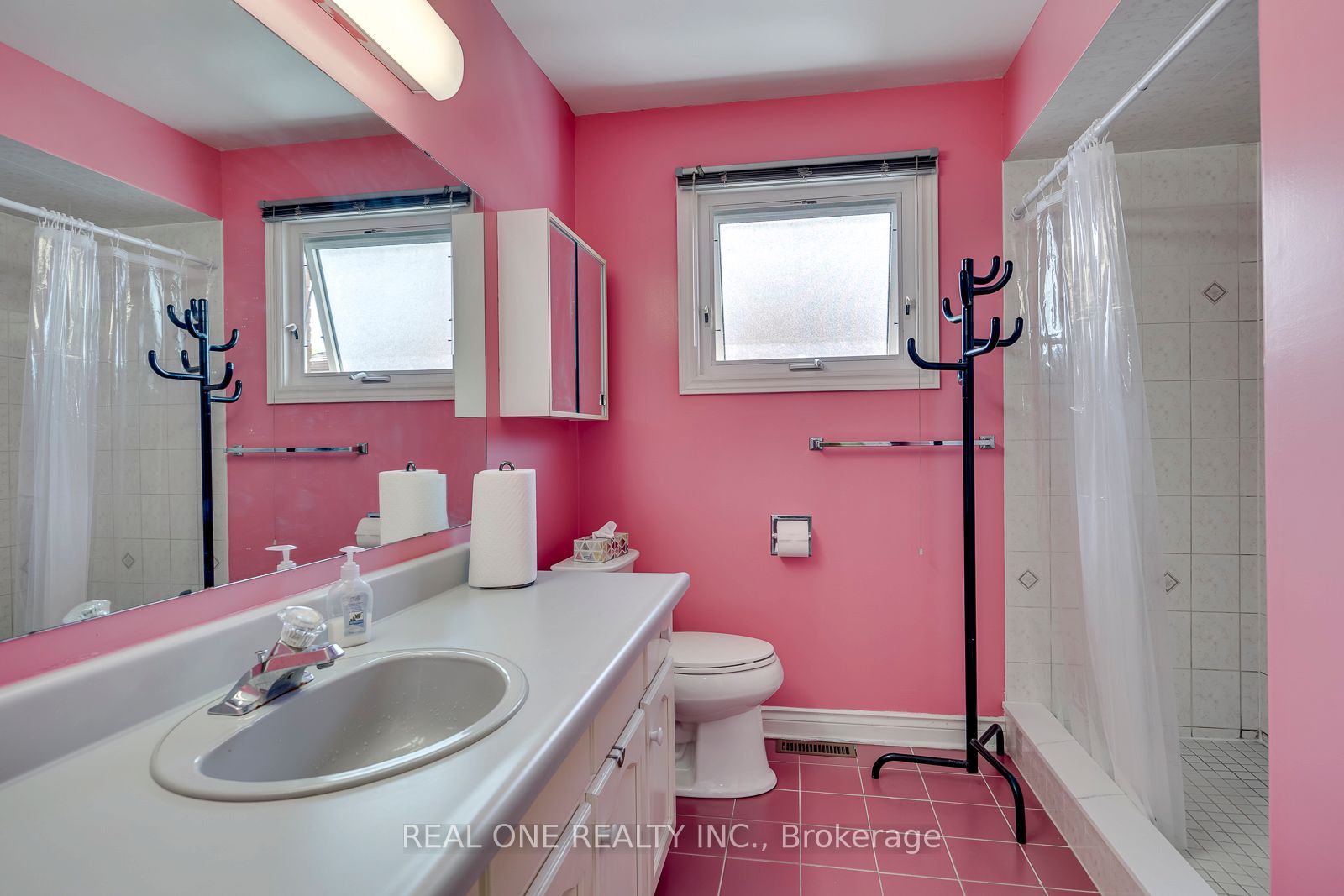 71 Stock Avenue Property Photo 29