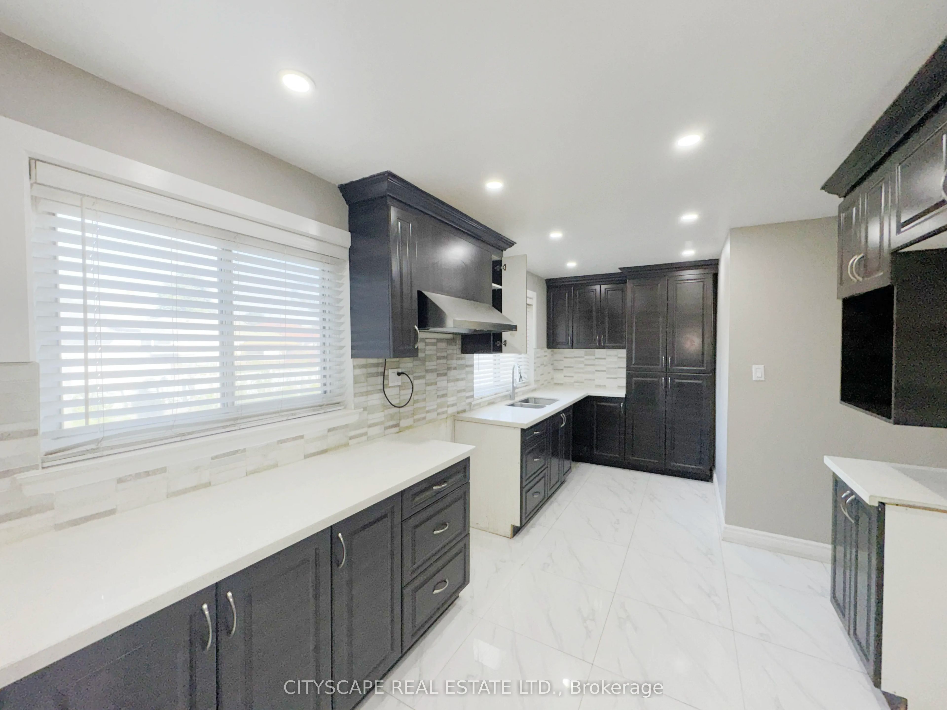 345 Silverstone Drive Property Photo 13