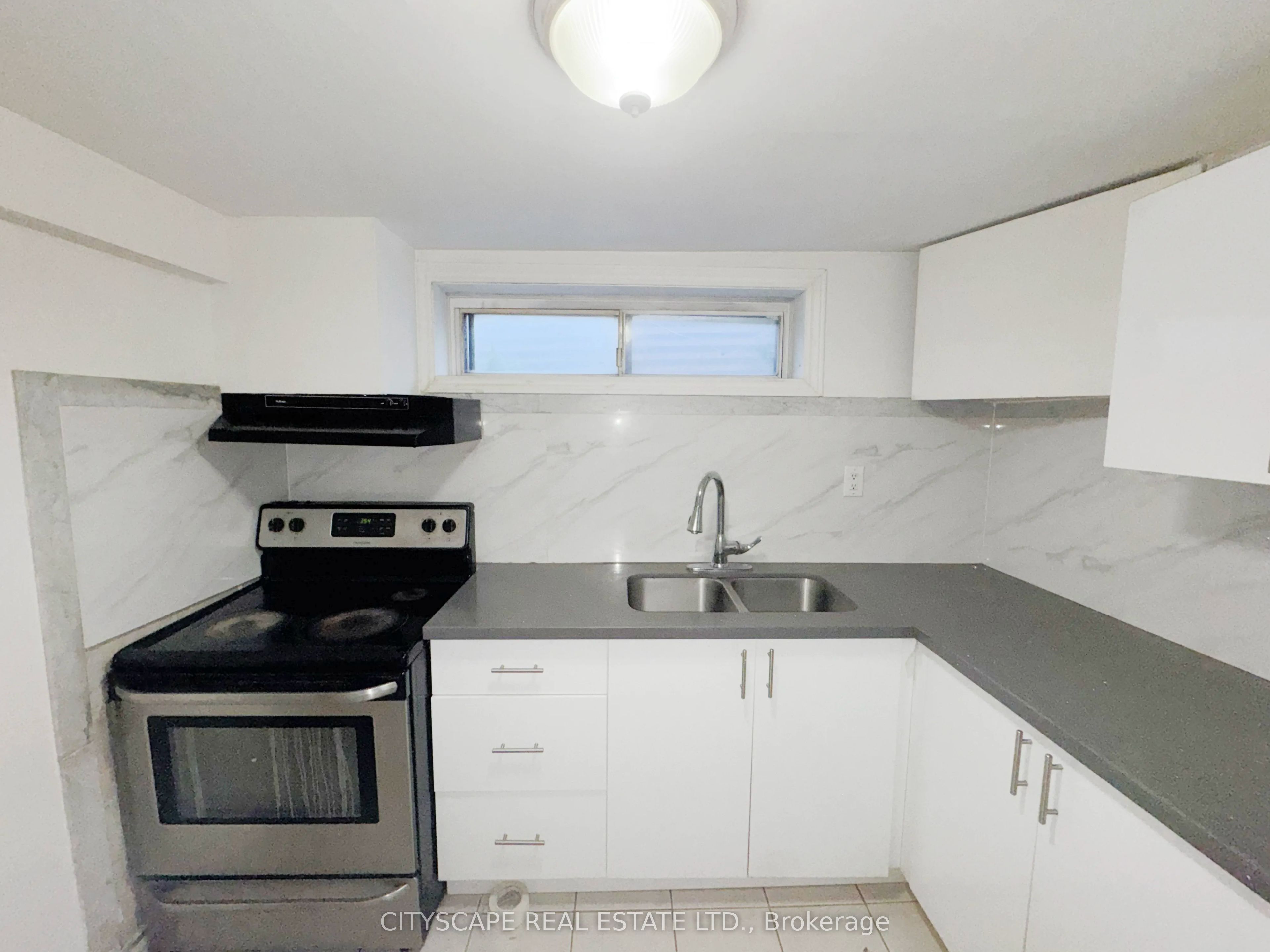 345 Silverstone Drive Property Photo 40