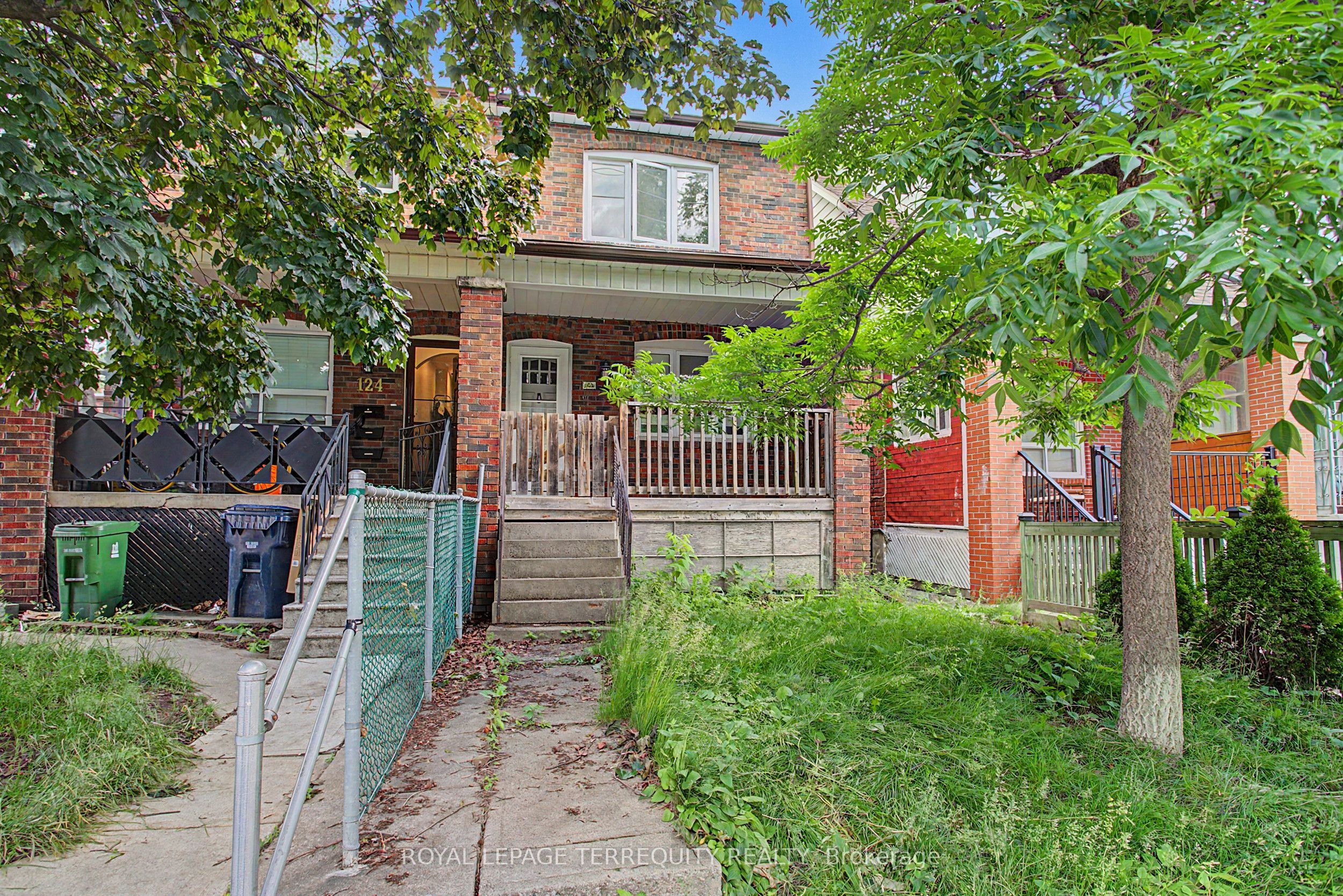 122 Ascot Avenue