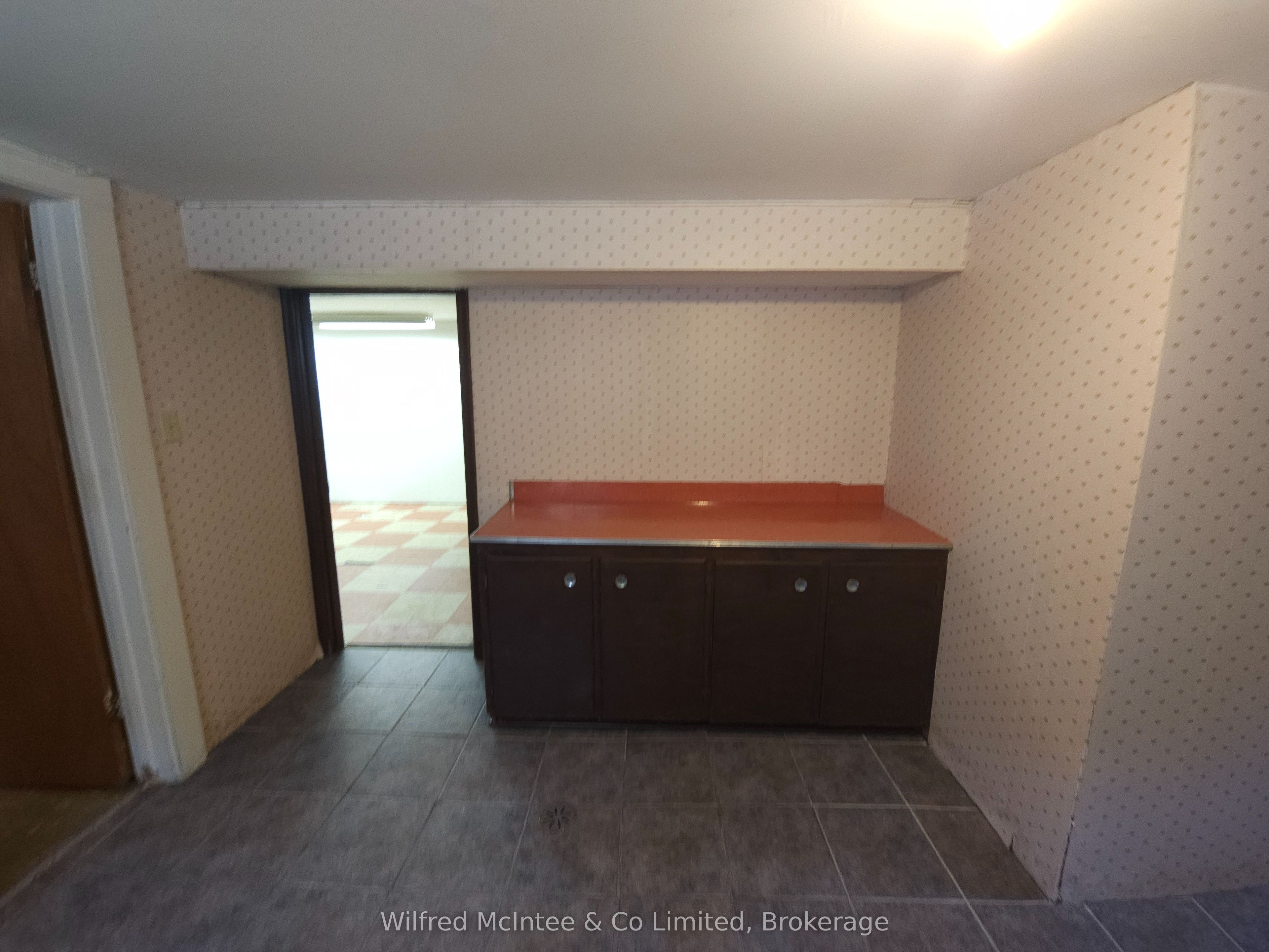 69 Haliburton Avenue Property Photo 31