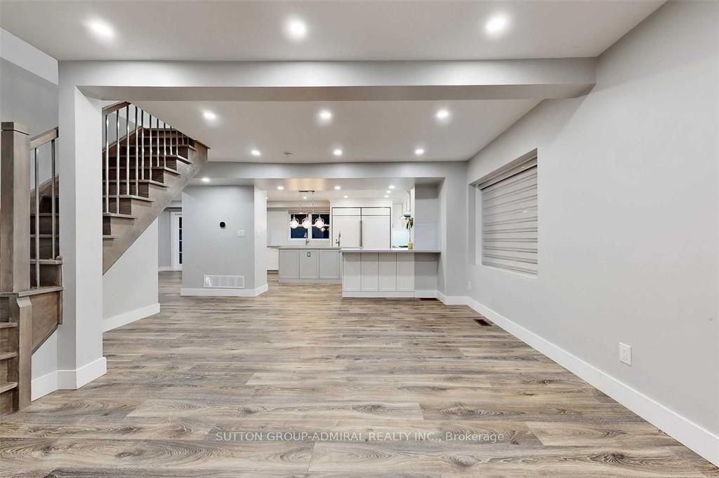5 Donnybrook Lane Property Photo 4