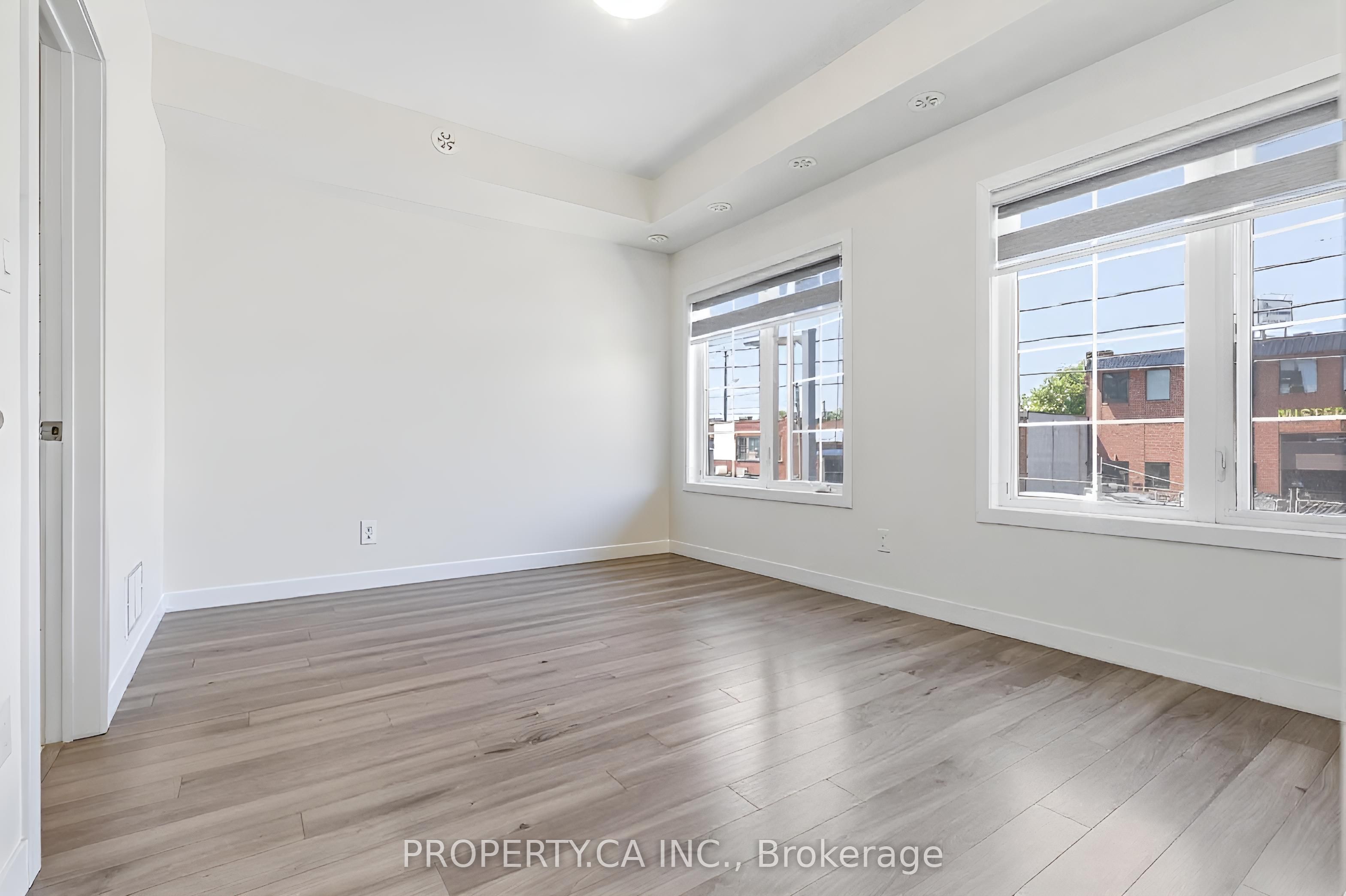 7 Forbes Avenue Property Photo 20