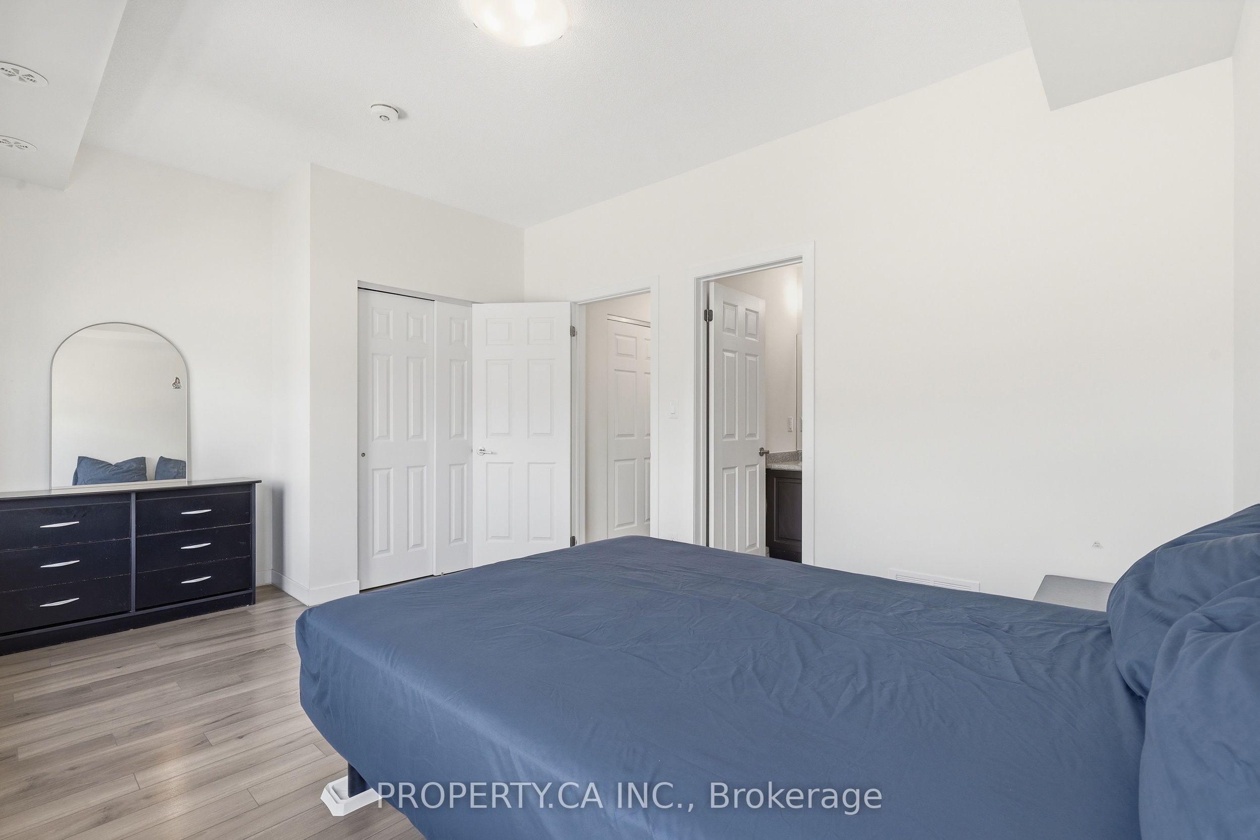 7 Forbes Avenue Property Photo 21