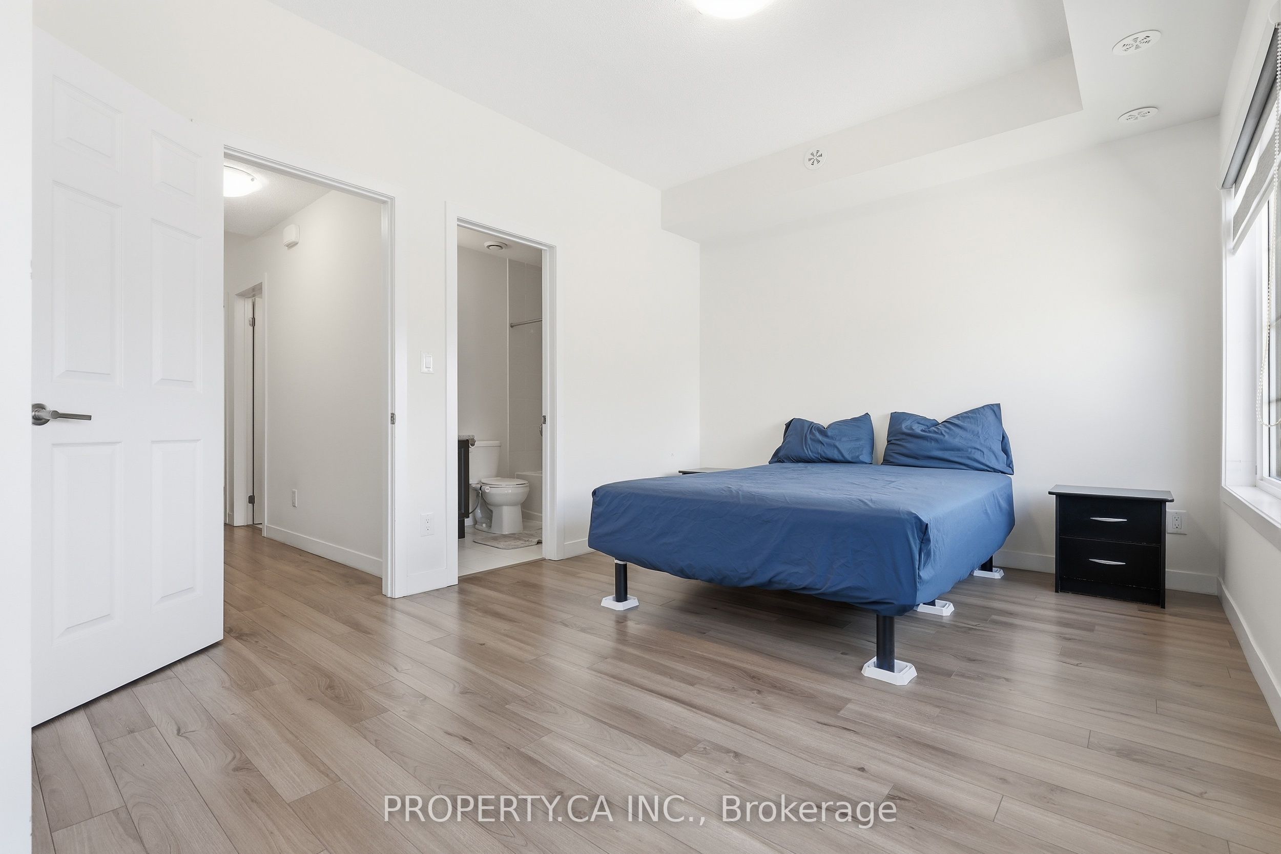 7 Forbes Avenue Property Photo 22