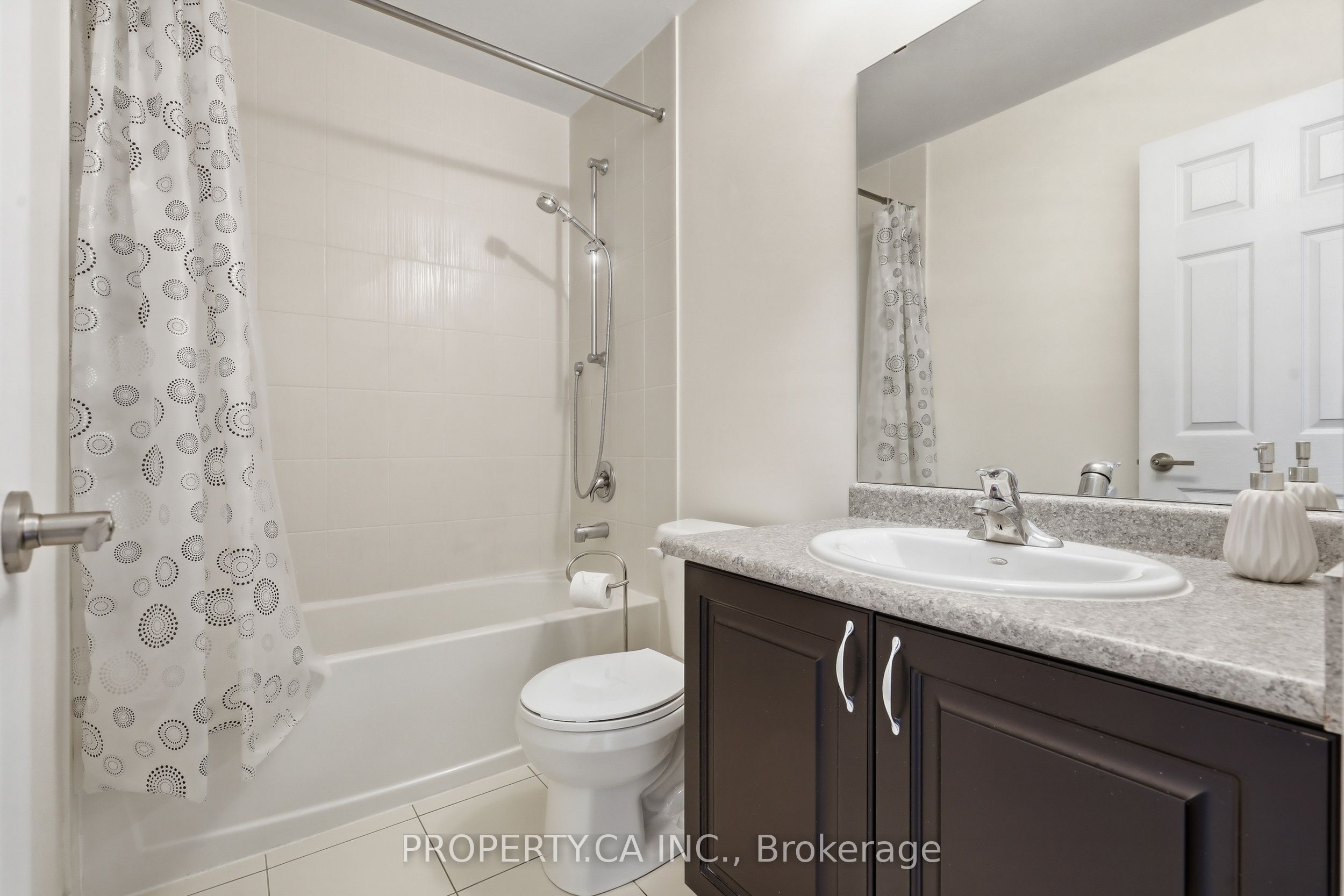 7 Forbes Avenue Property Photo 29