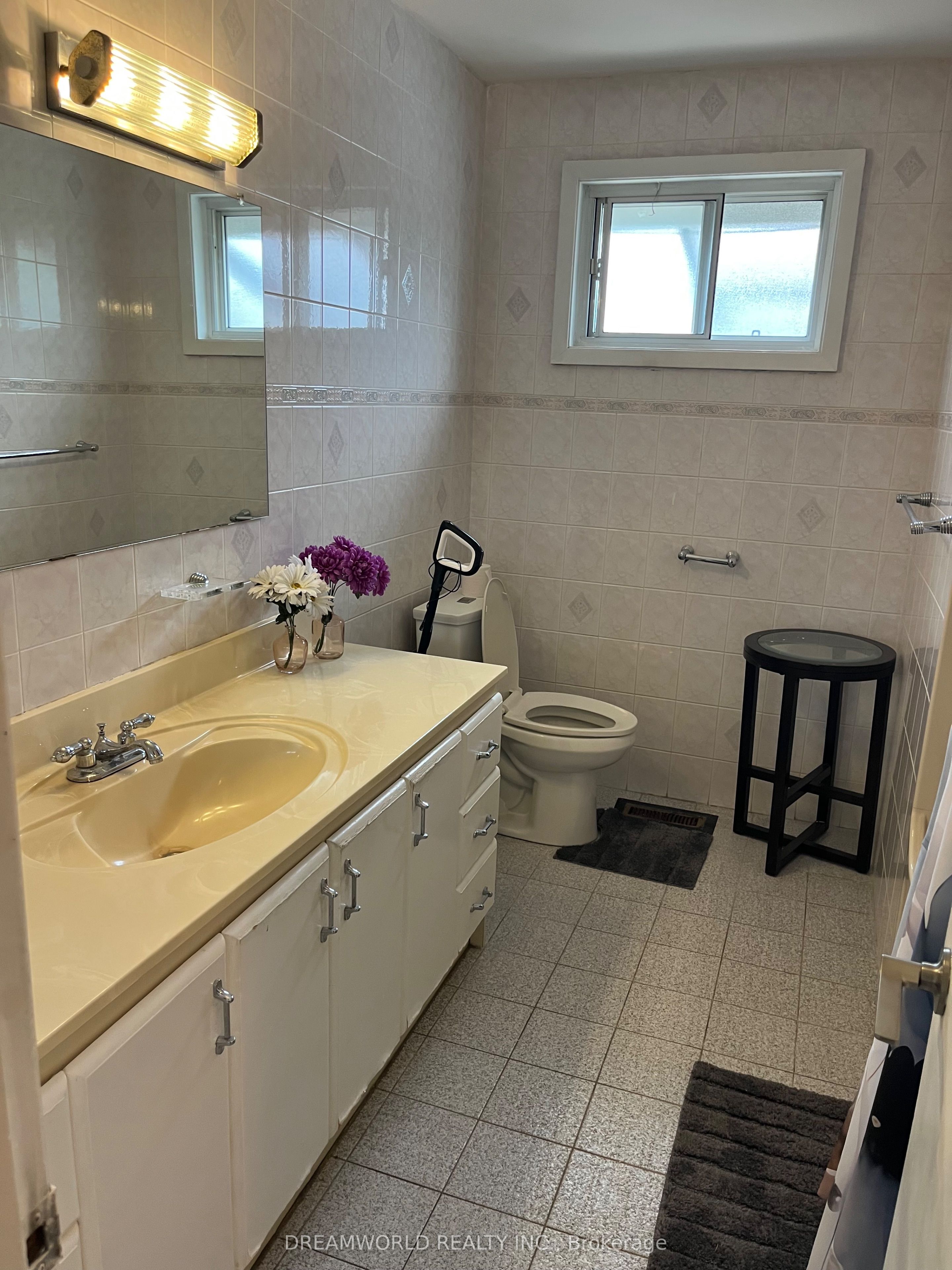 14 Laskay Crescent Property Photo 12
