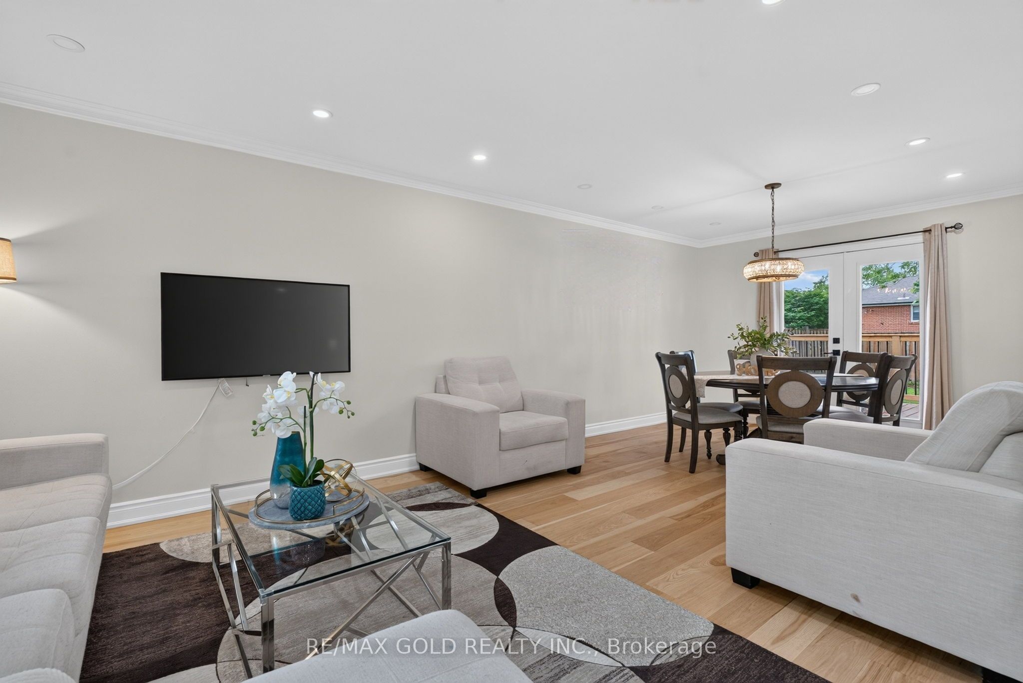 40 Devonshire Drive Property Photo 9
