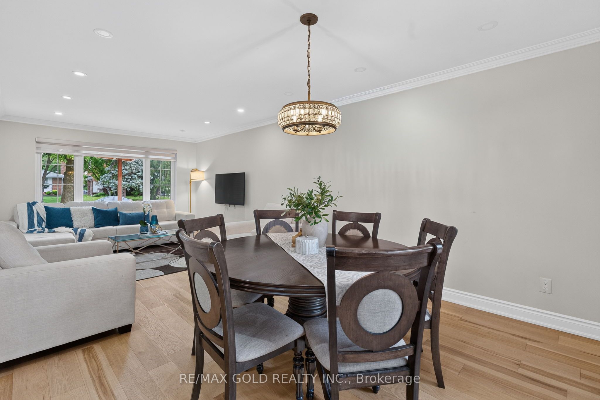 40 Devonshire Drive Property Photo 12
