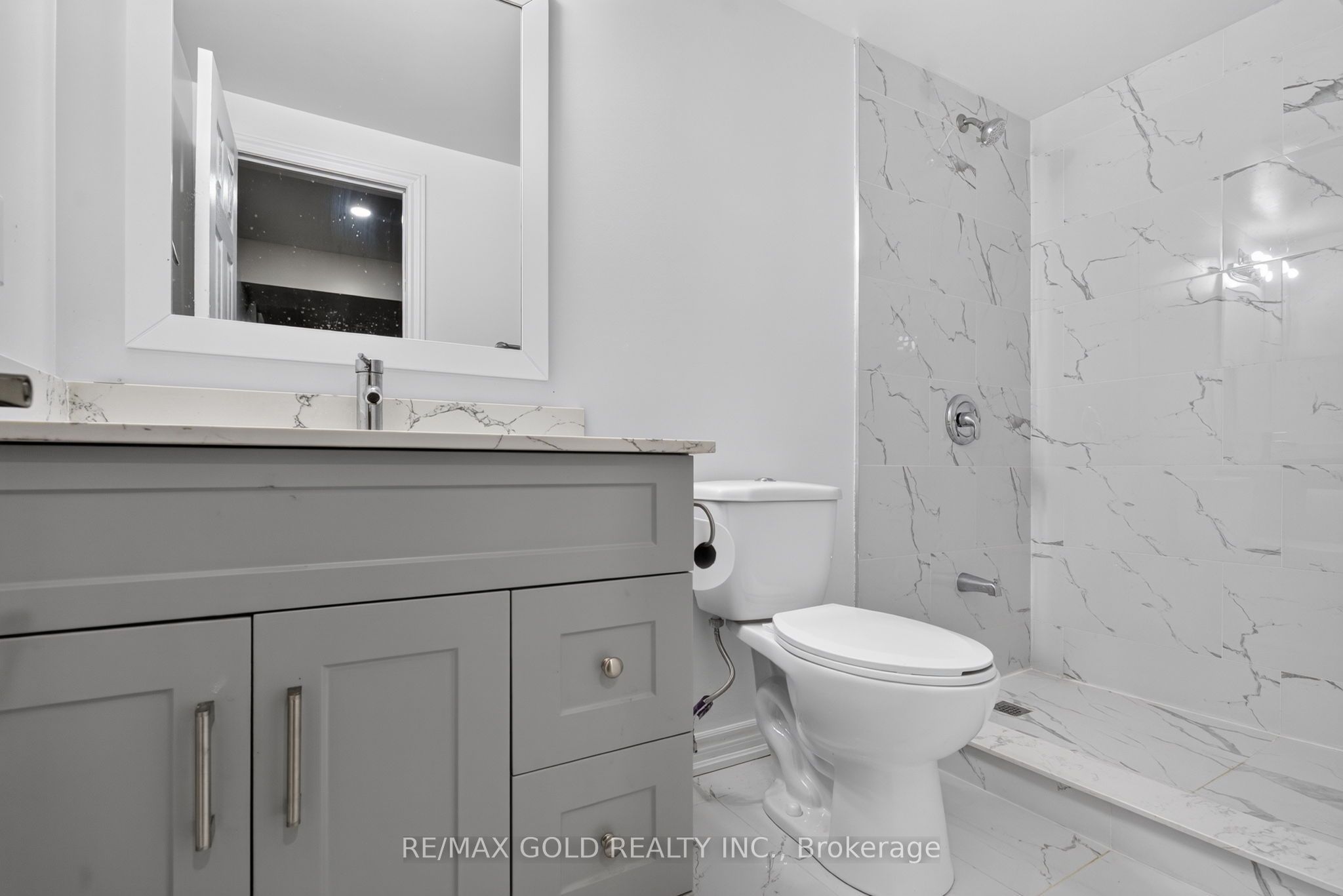 40 Devonshire Drive Property Photo 32