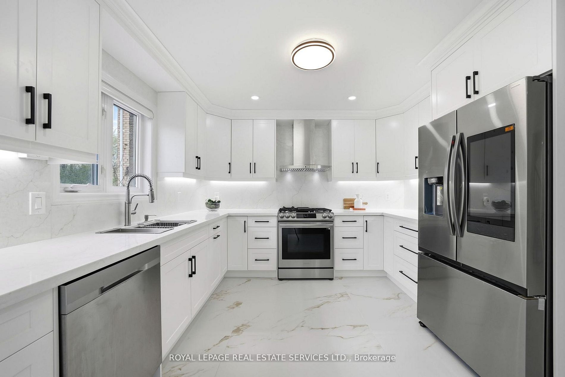 2531 Morrison Avenue Property Photo 12