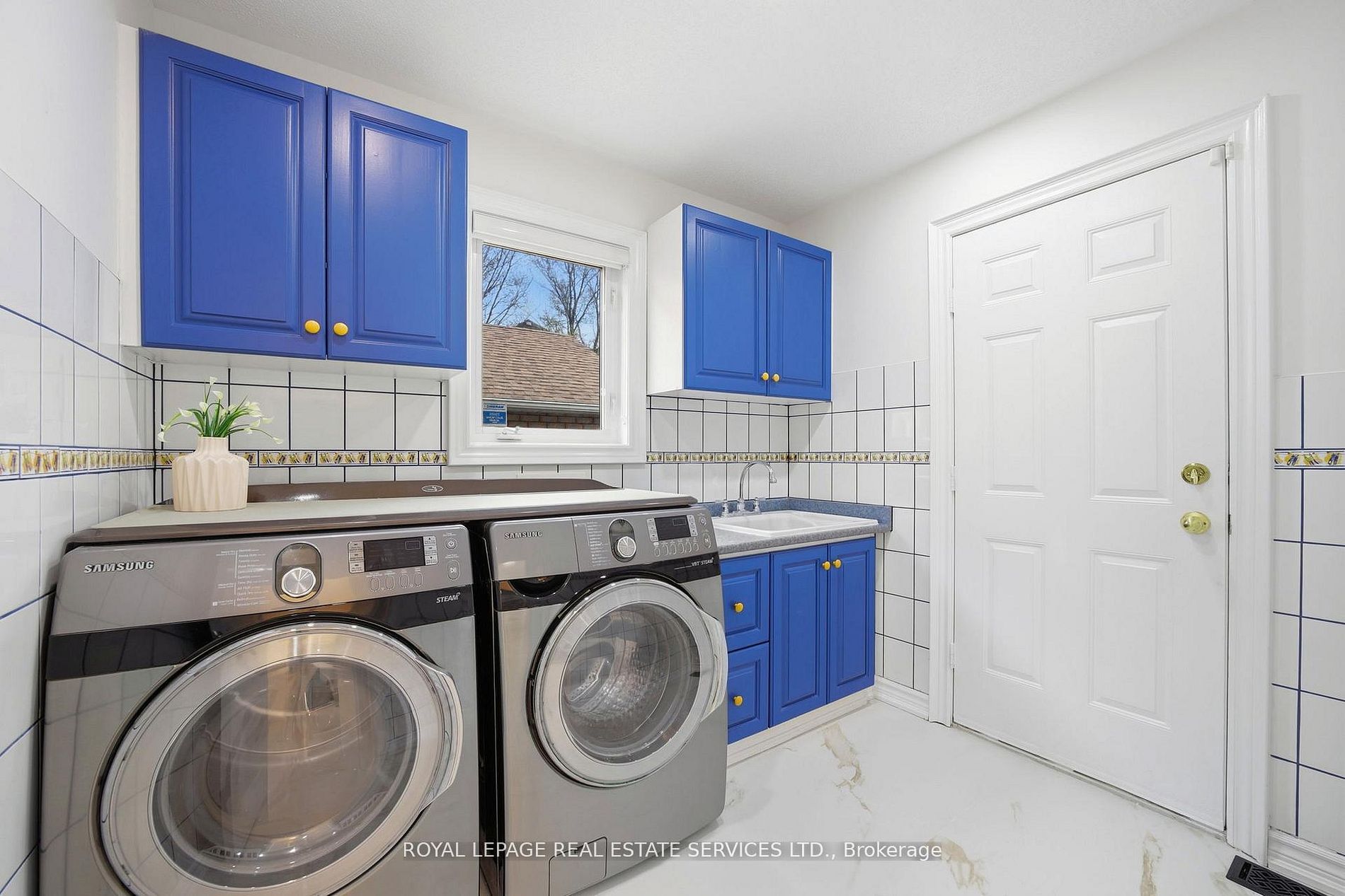 2531 Morrison Avenue Property Photo 15