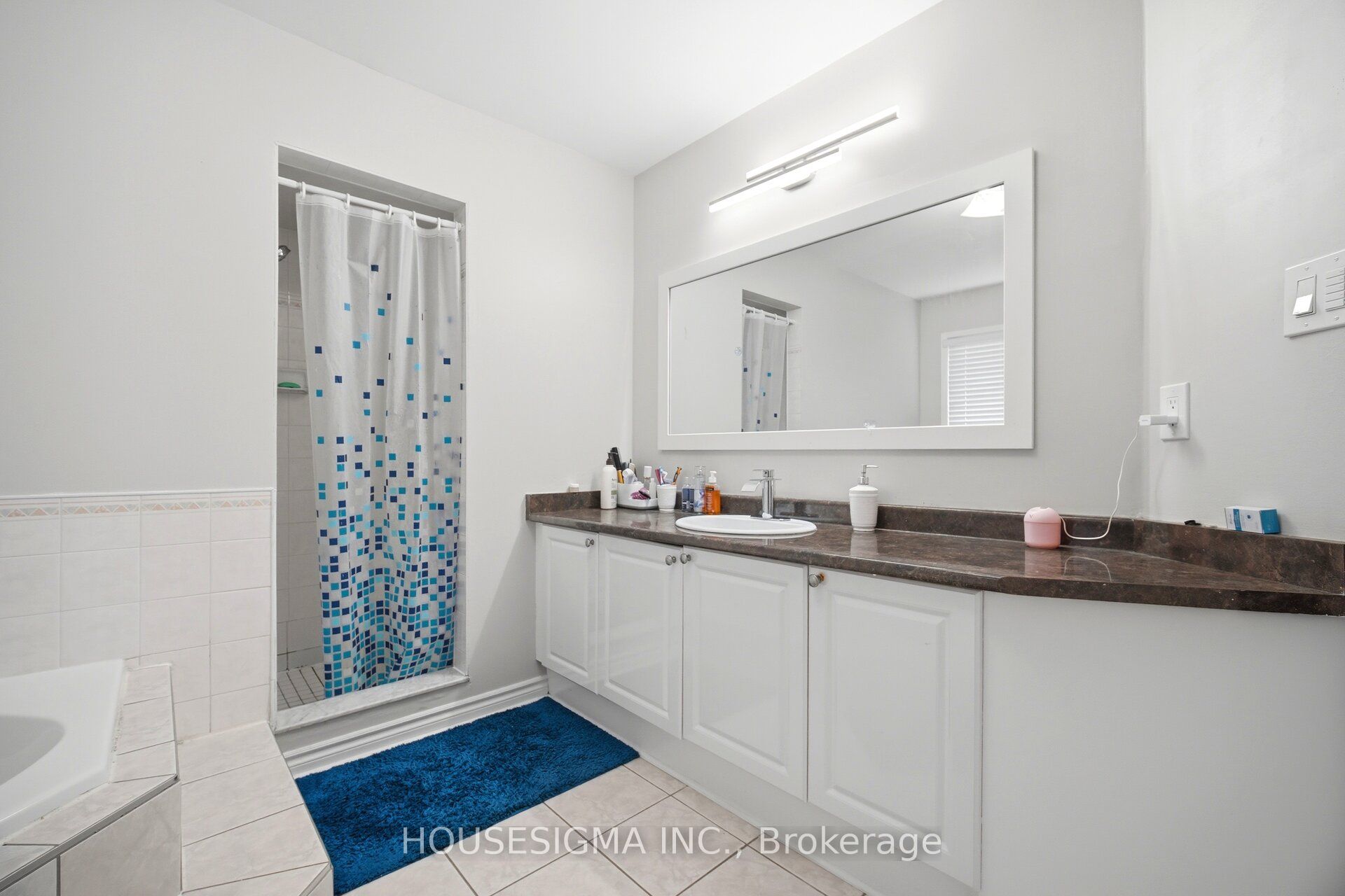 62 Ravenscliffe Court Property Photo 16