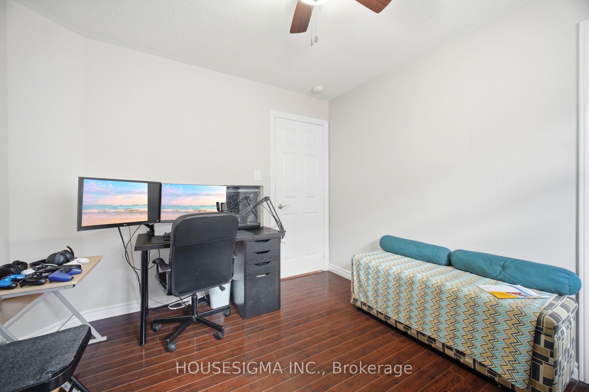 62 Ravenscliffe Court Property Photo 19
