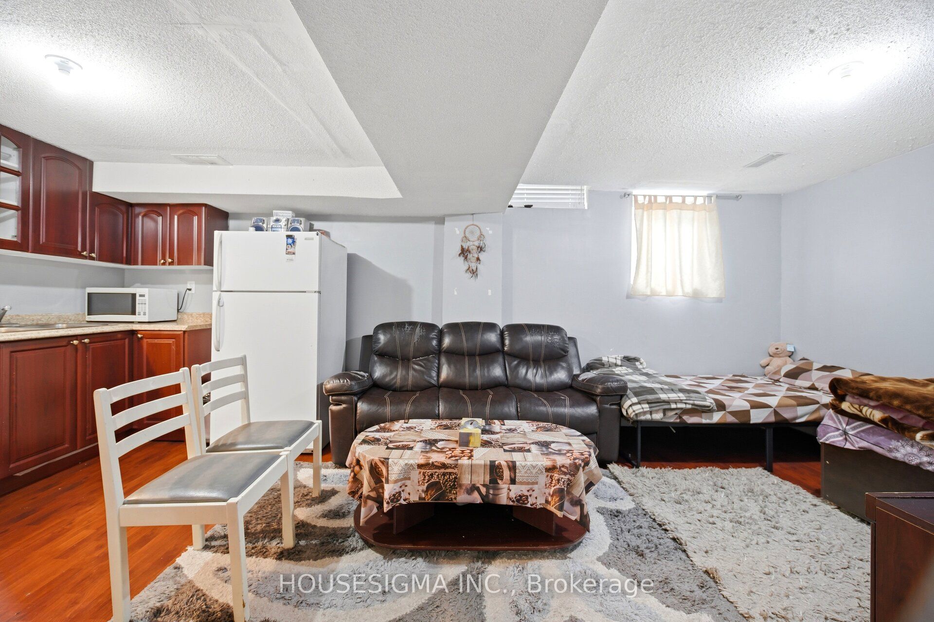 62 Ravenscliffe Court Property Photo 22