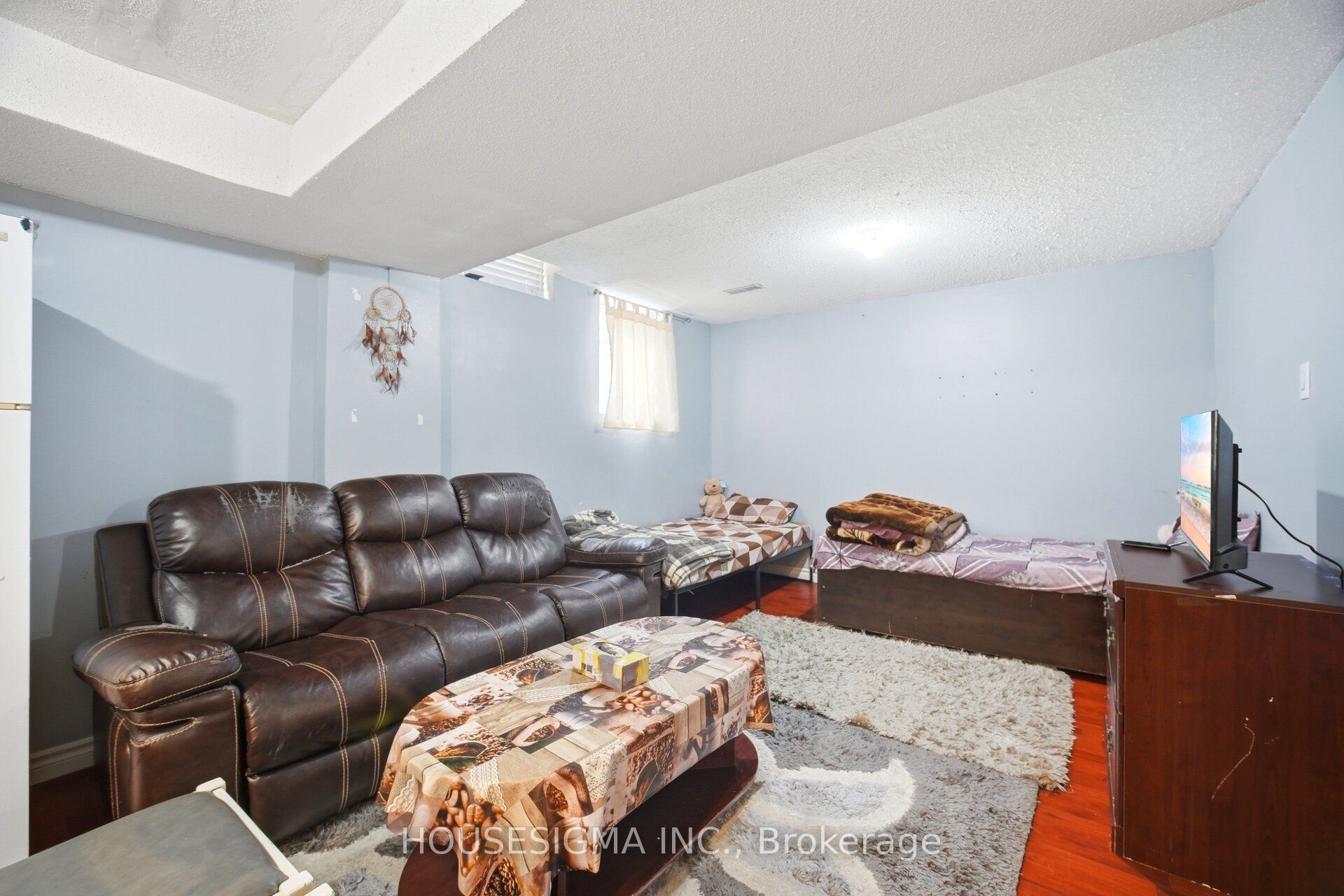 62 Ravenscliffe Court Property Photo 23